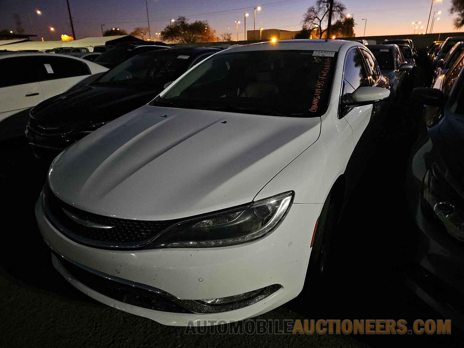 1C3CCCCB2GN109435 Chrysler  2016