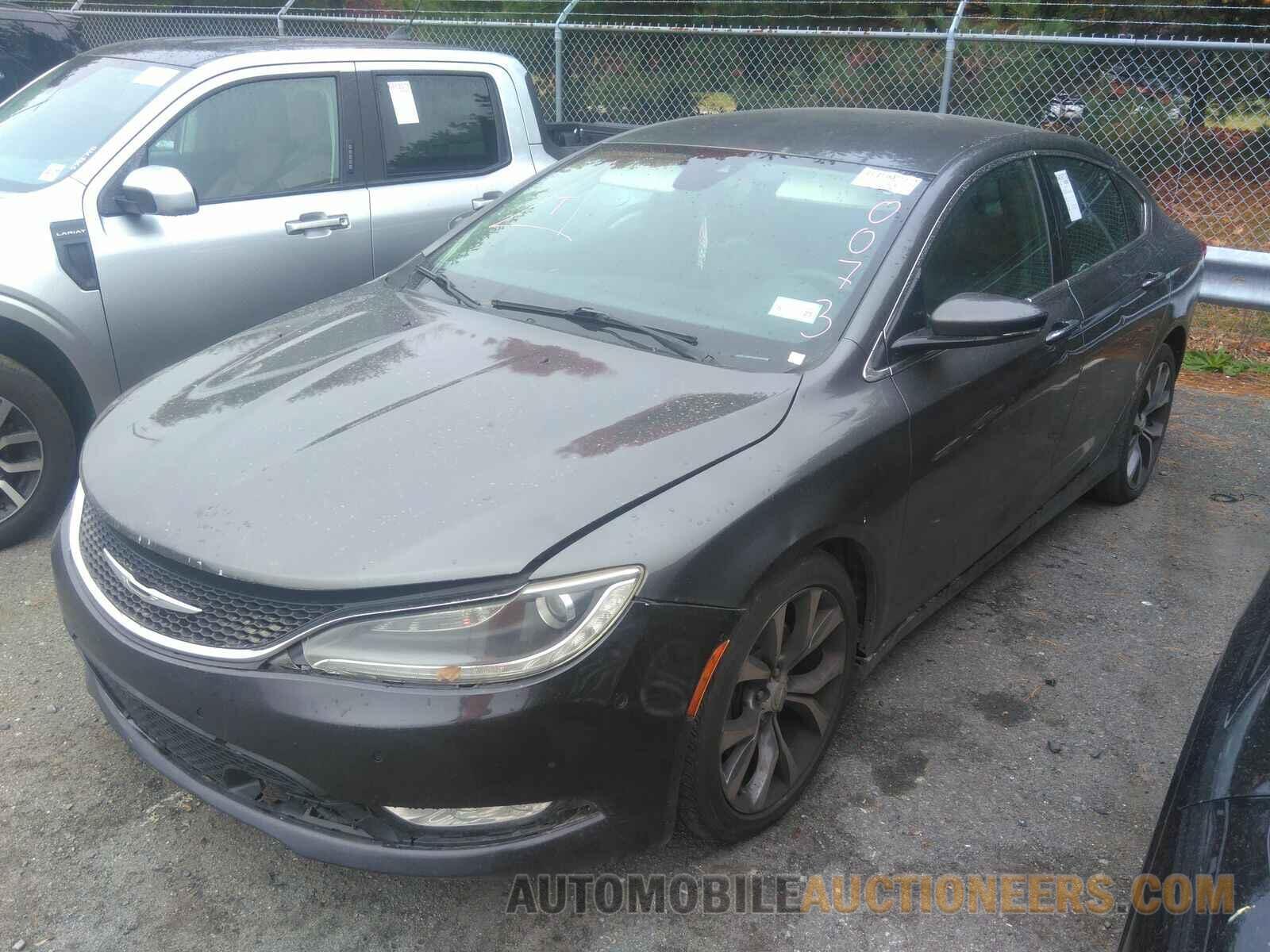 1C3CCCCG8FN520073 Chrysler  2015