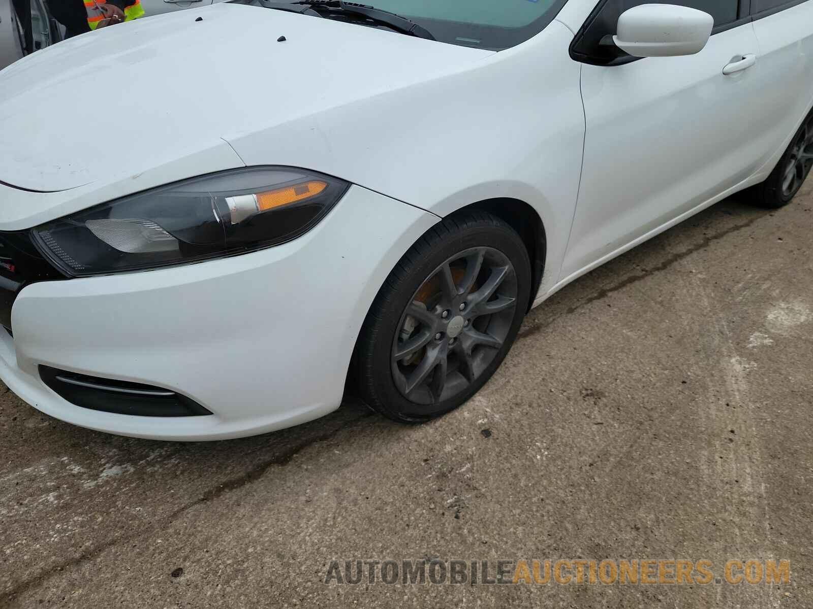 1C3CDFAA0FD392012 Dodge Dart 2015