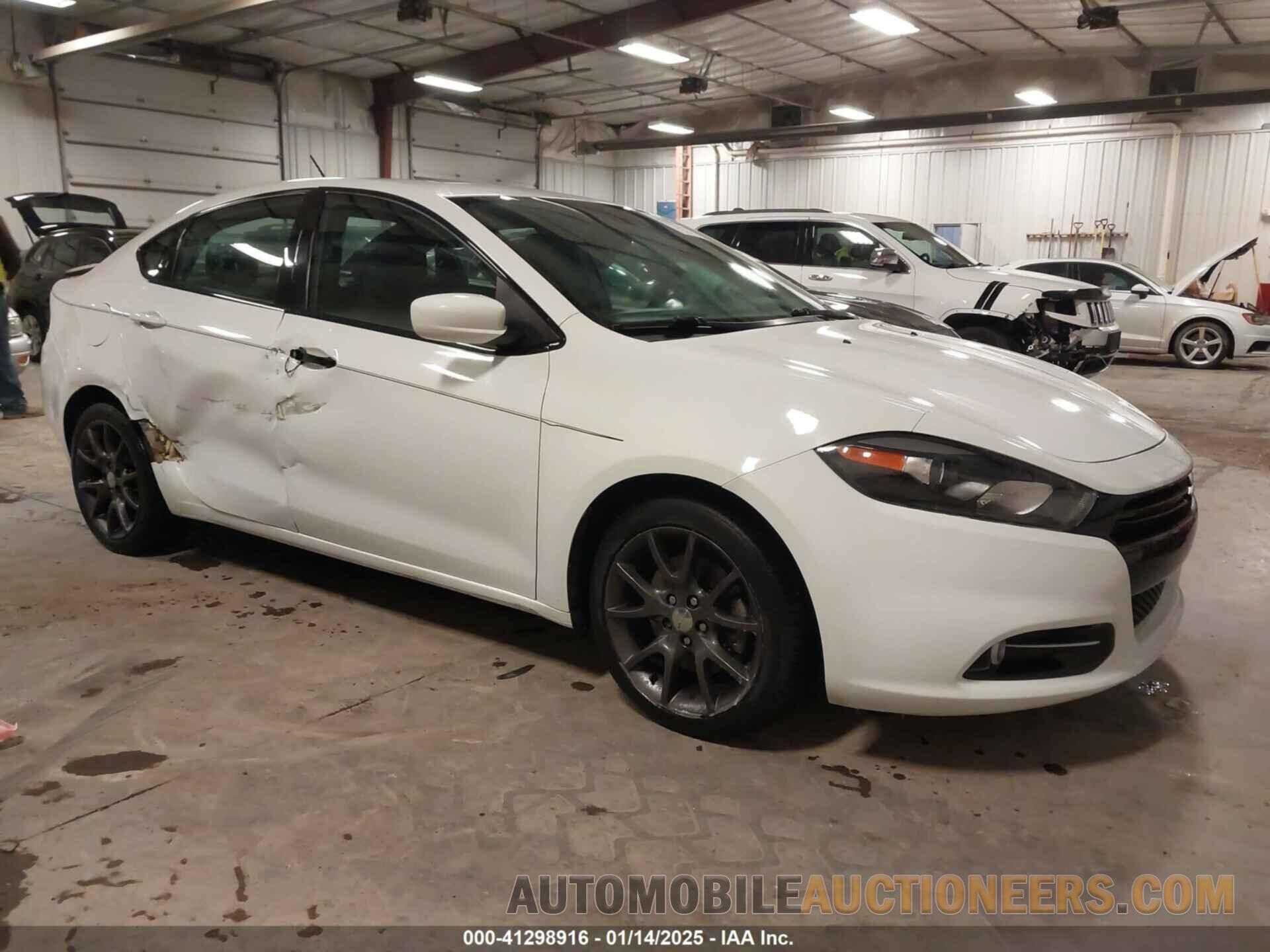 1C3CDFBB5FD403819 DODGE DART 2015