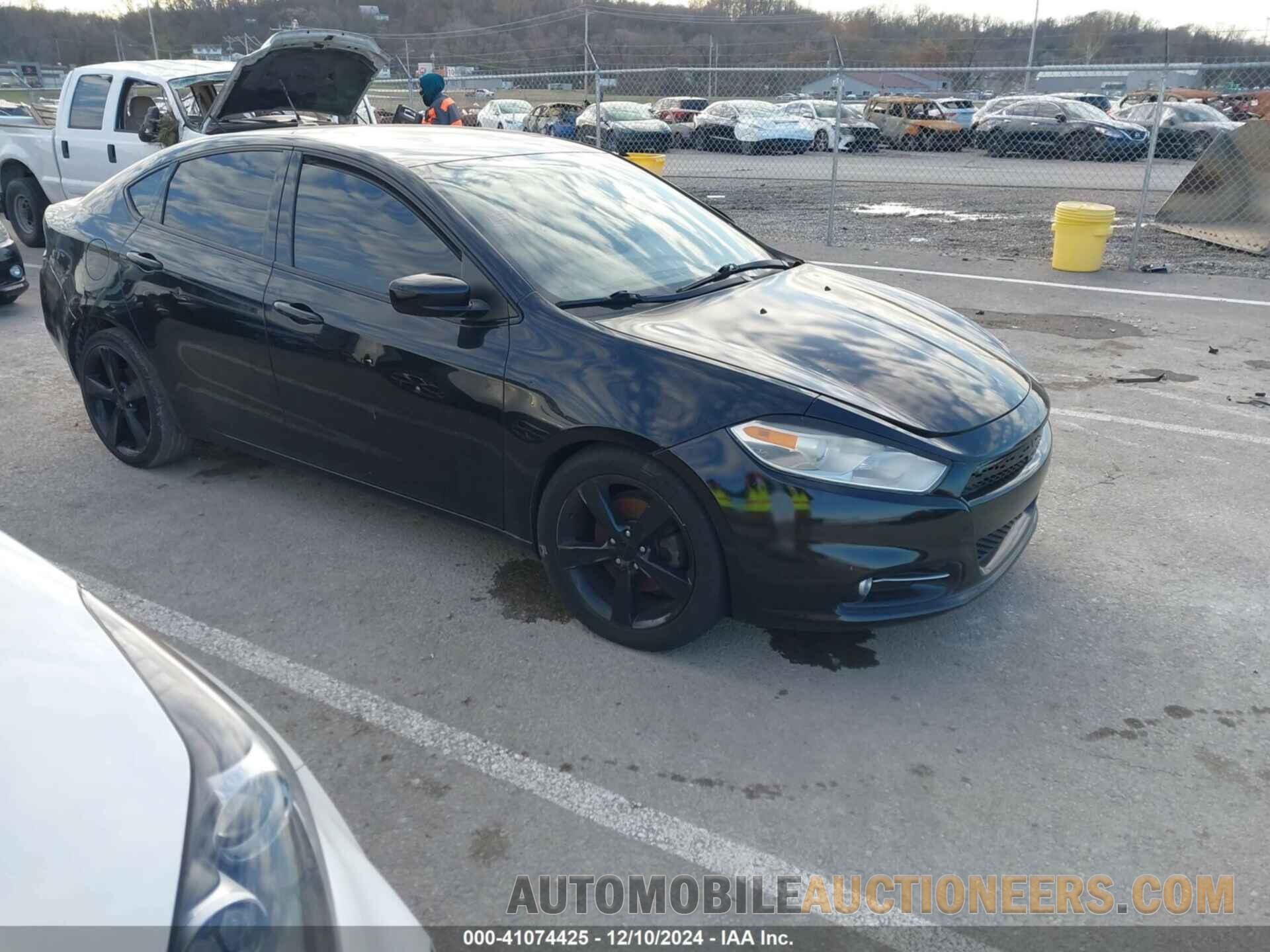 1C3CDFBB7FD404826 DODGE DART 2015