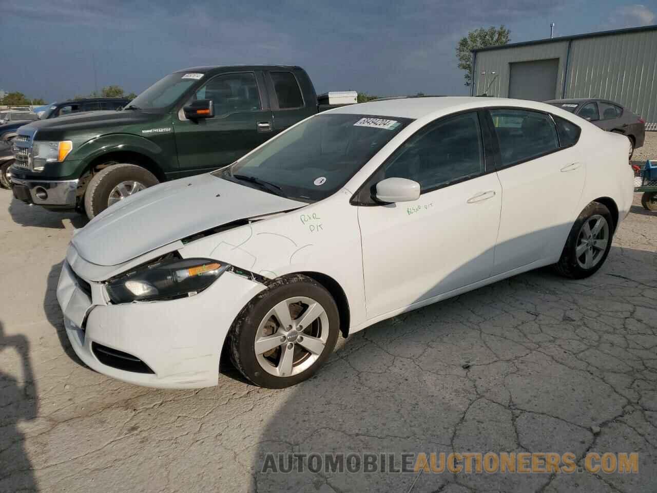 1C3CDFBB9FD309183 DODGE DART 2015