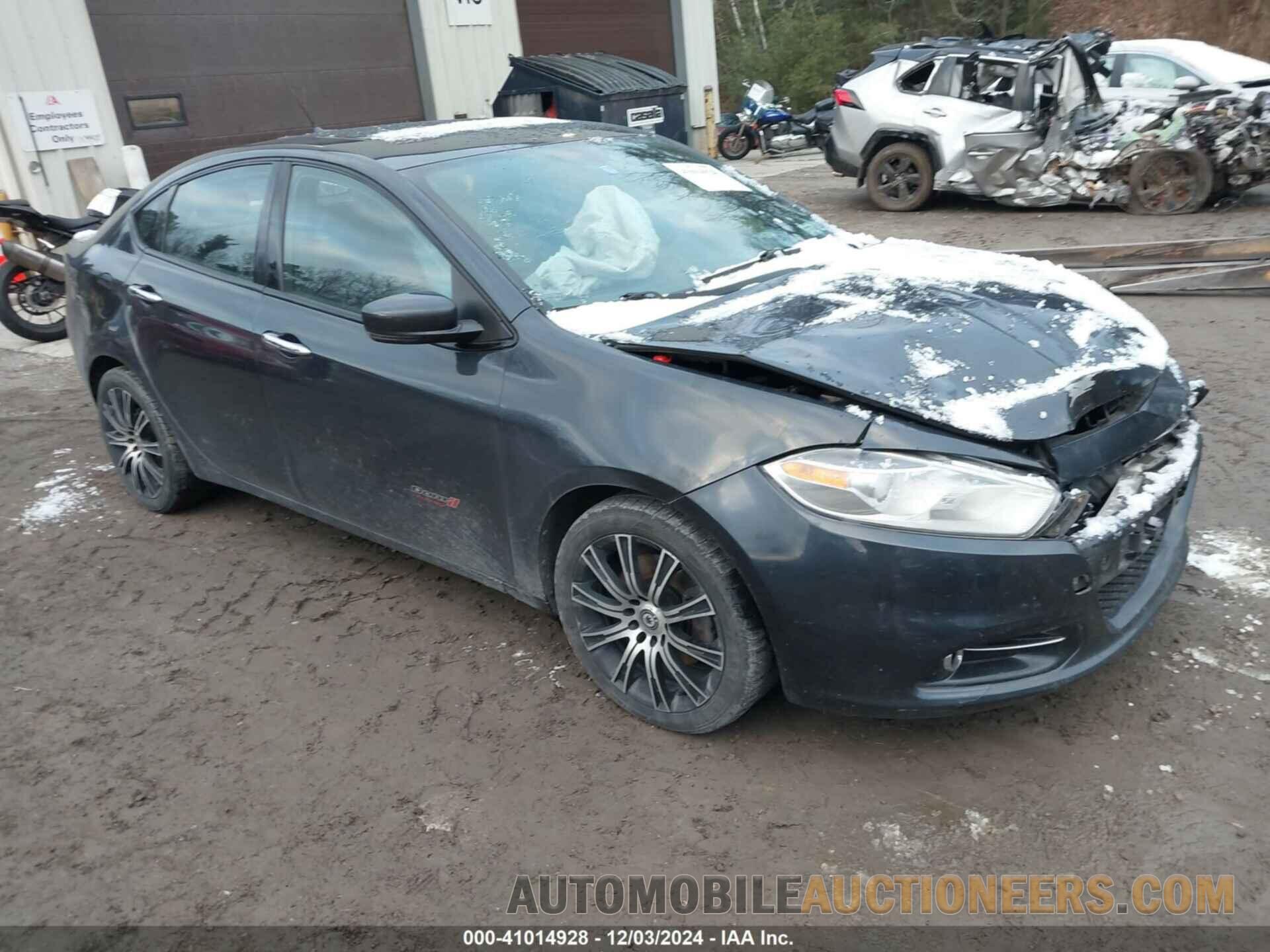 1C3CDFCH8DD703578 DODGE DART 2013