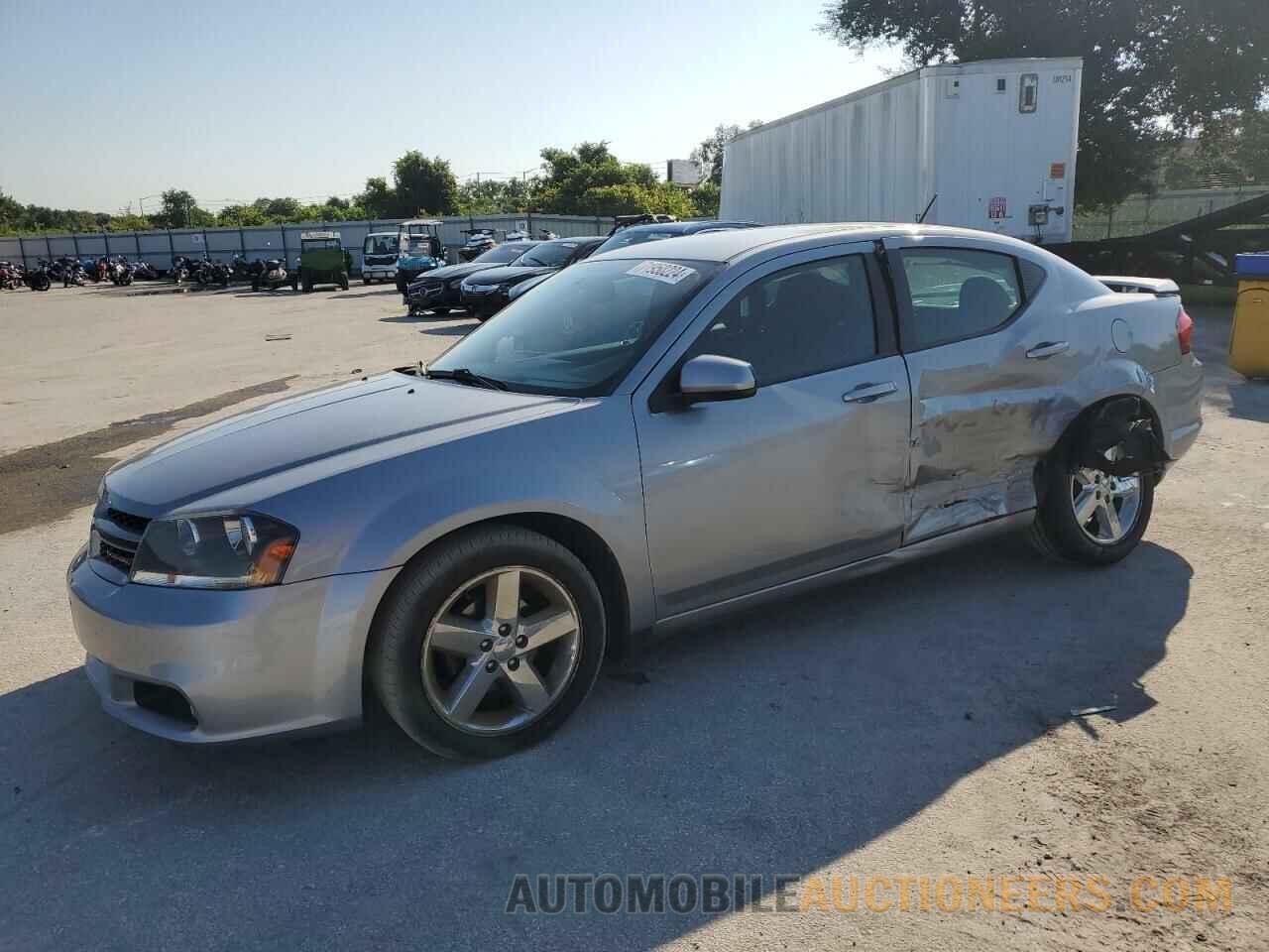 1C3CDZCG5DN756564 DODGE AVENGER 2013