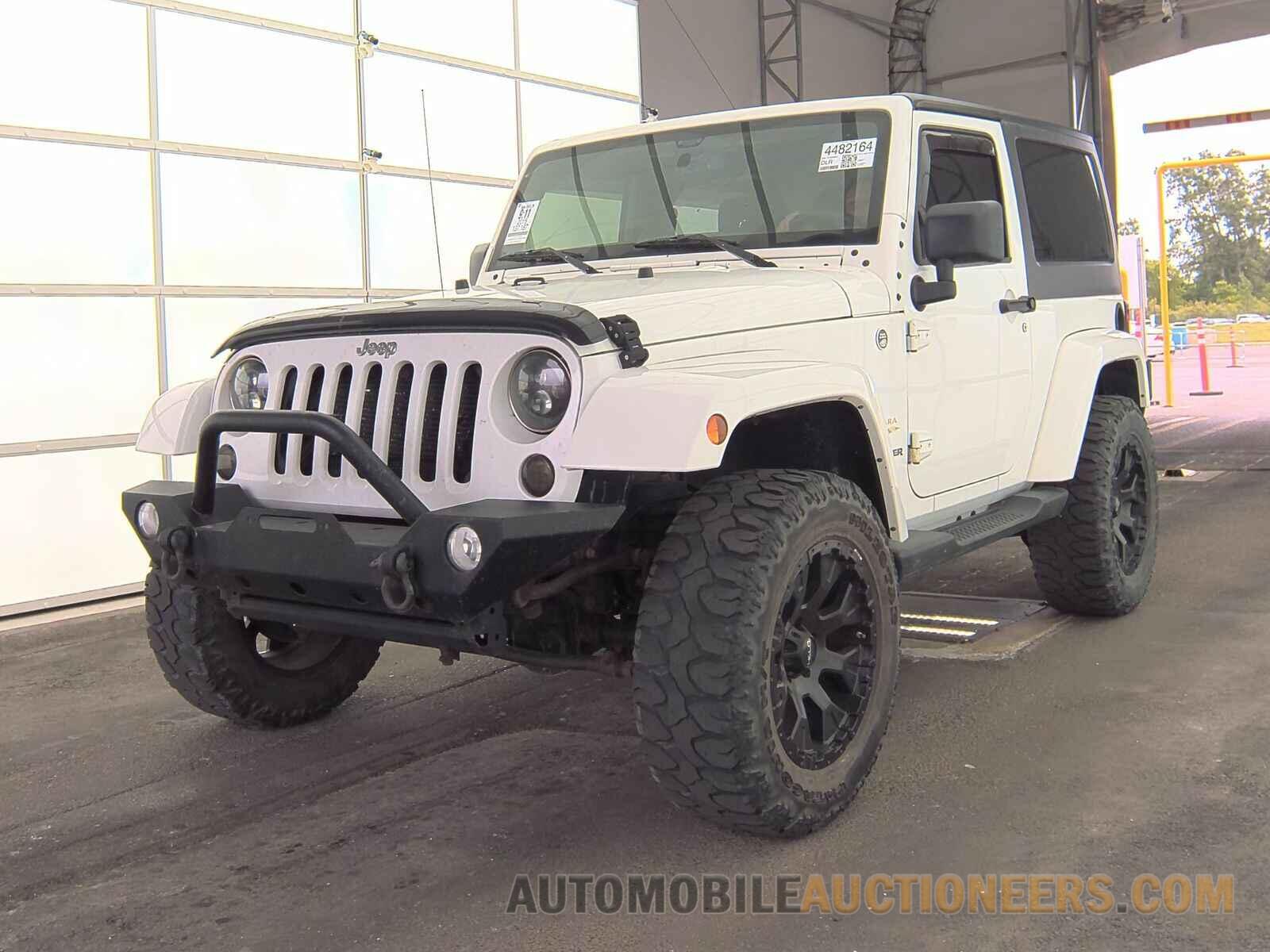 1C4AJWBG1FL695854 Jeep Wrangler 2015