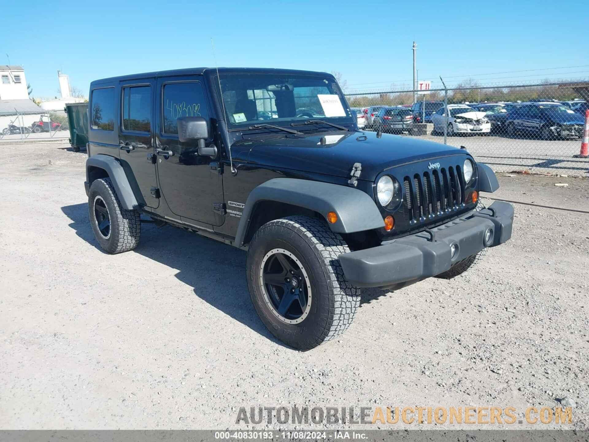 1C4BJWDG0DL632629 JEEP WRANGLER UNLIMITED 2013