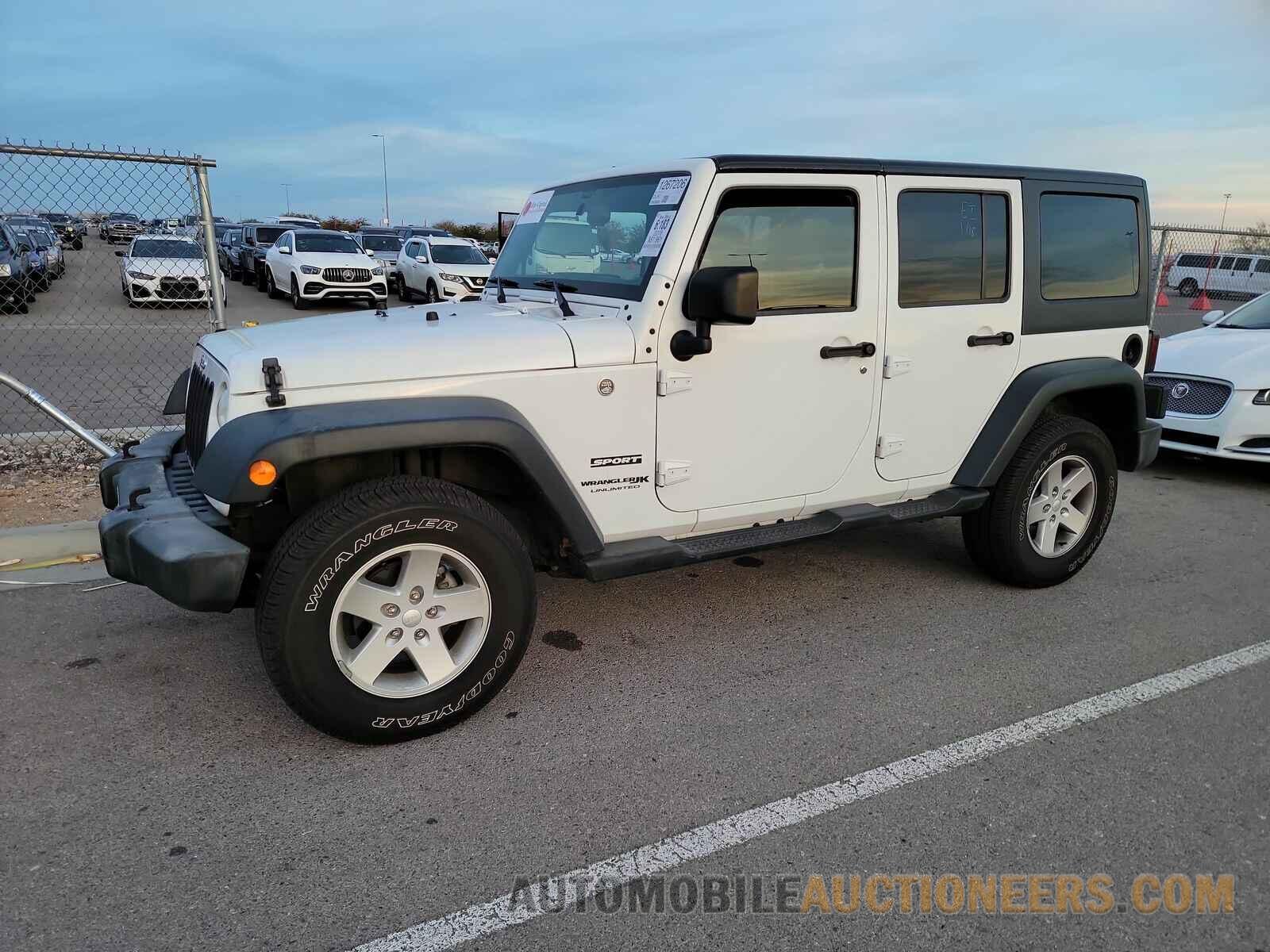 1C4BJWDG0JL882531 Jeep Wrangler JK Unlimited 2018