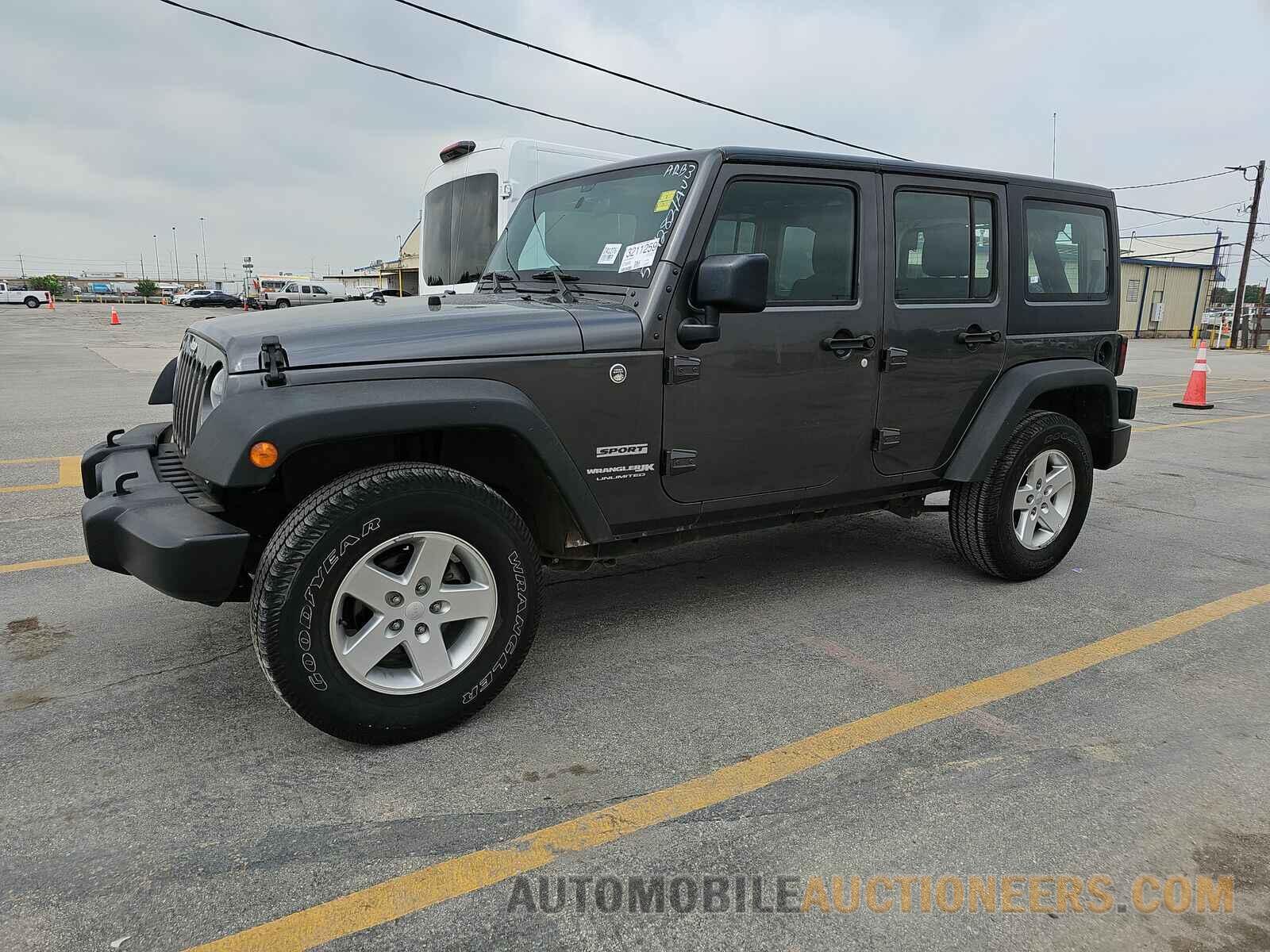 1C4BJWDG1JL890329 Jeep Wrangler JK Unlimited 2018