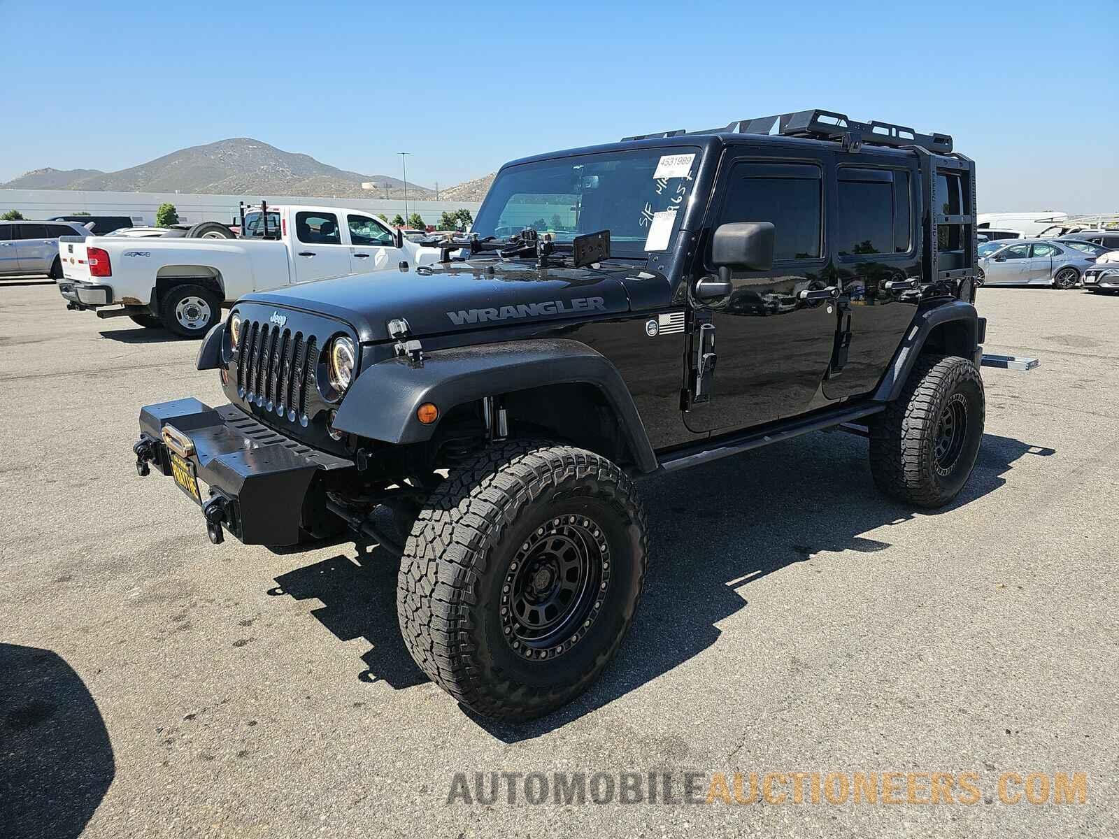 1C4BJWDG4GL180351 Jeep Wrangler Unlimited 2016