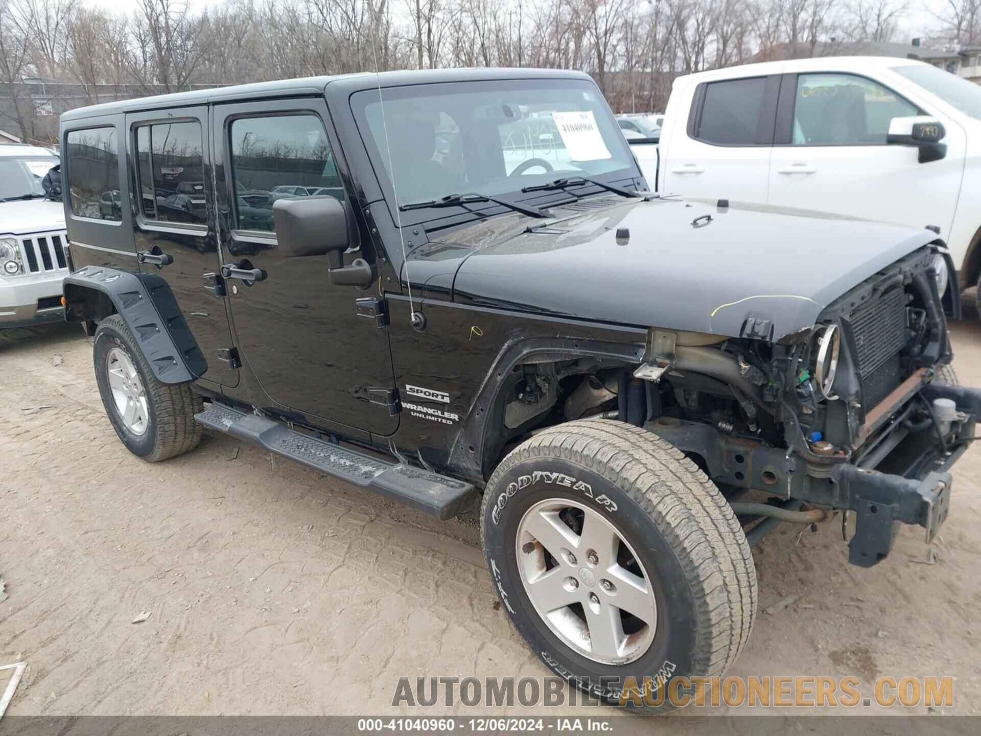 1C4BJWDG5HL556847 JEEP WRANGLER UNLIMITED 2017