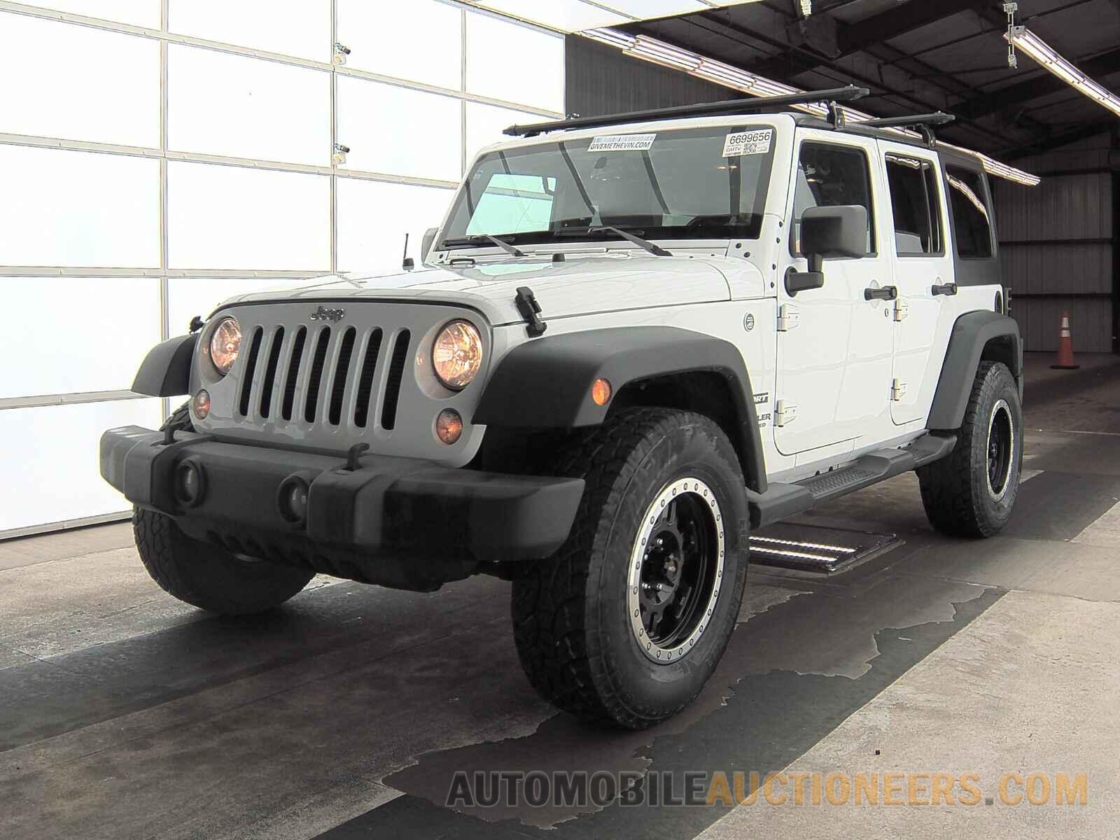 1C4BJWDG8HL579345 Jeep Wrangler Unlimited 2017