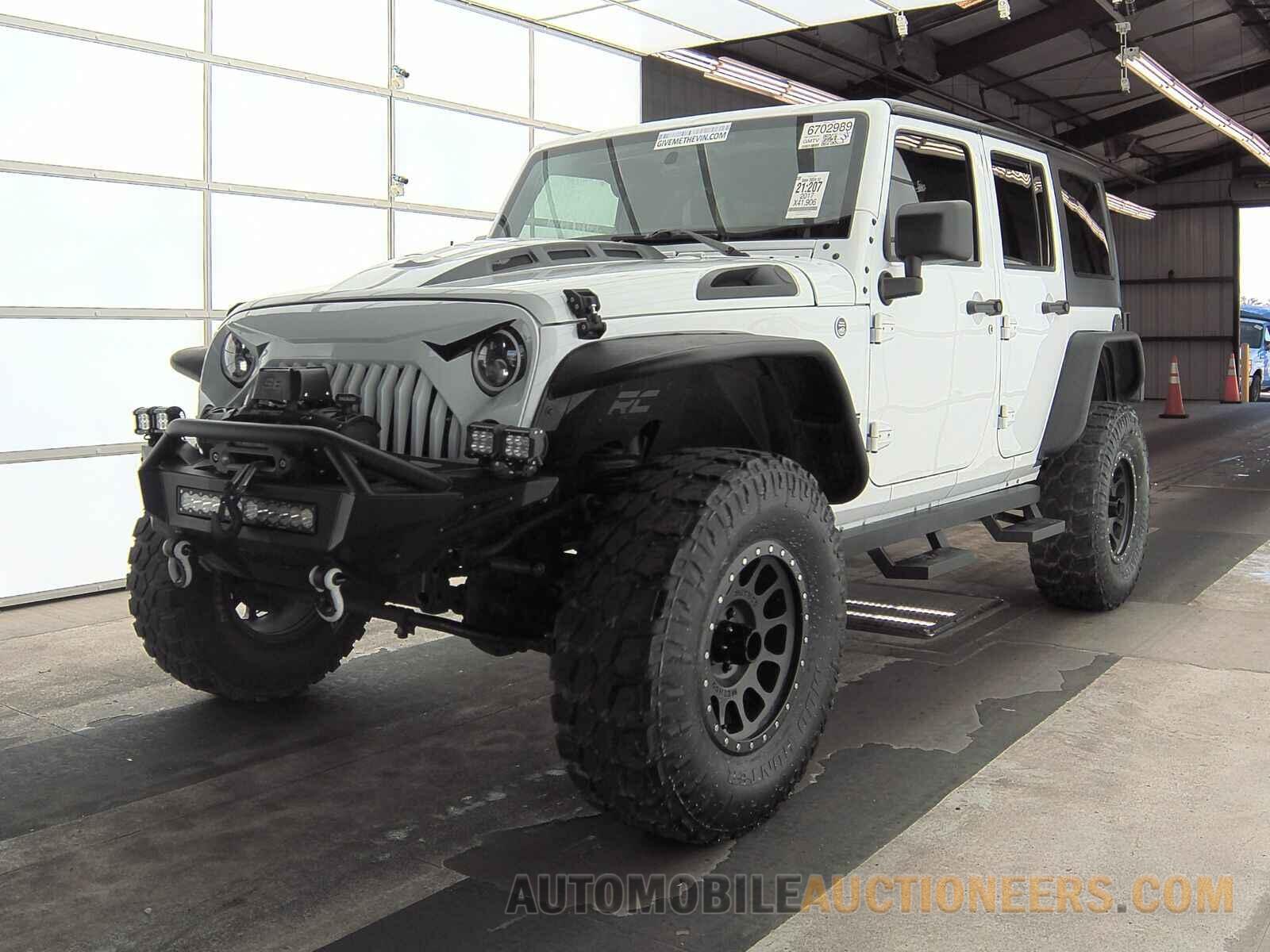 1C4BJWDG8HL678165 Jeep Wrangler Unlimited 2017