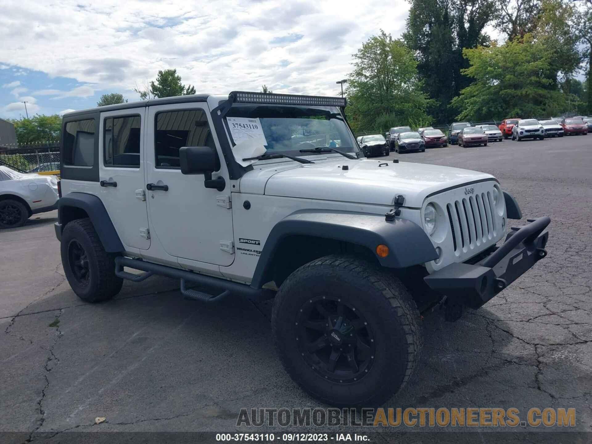 1C4BJWDG8JL890327 JEEP WRANGLER JK UNLIMITED 2018