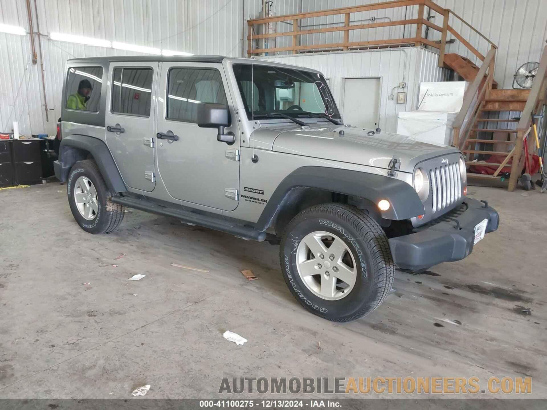 1C4BJWDG9DL577856 JEEP WRANGLER UNLIMITED 2013