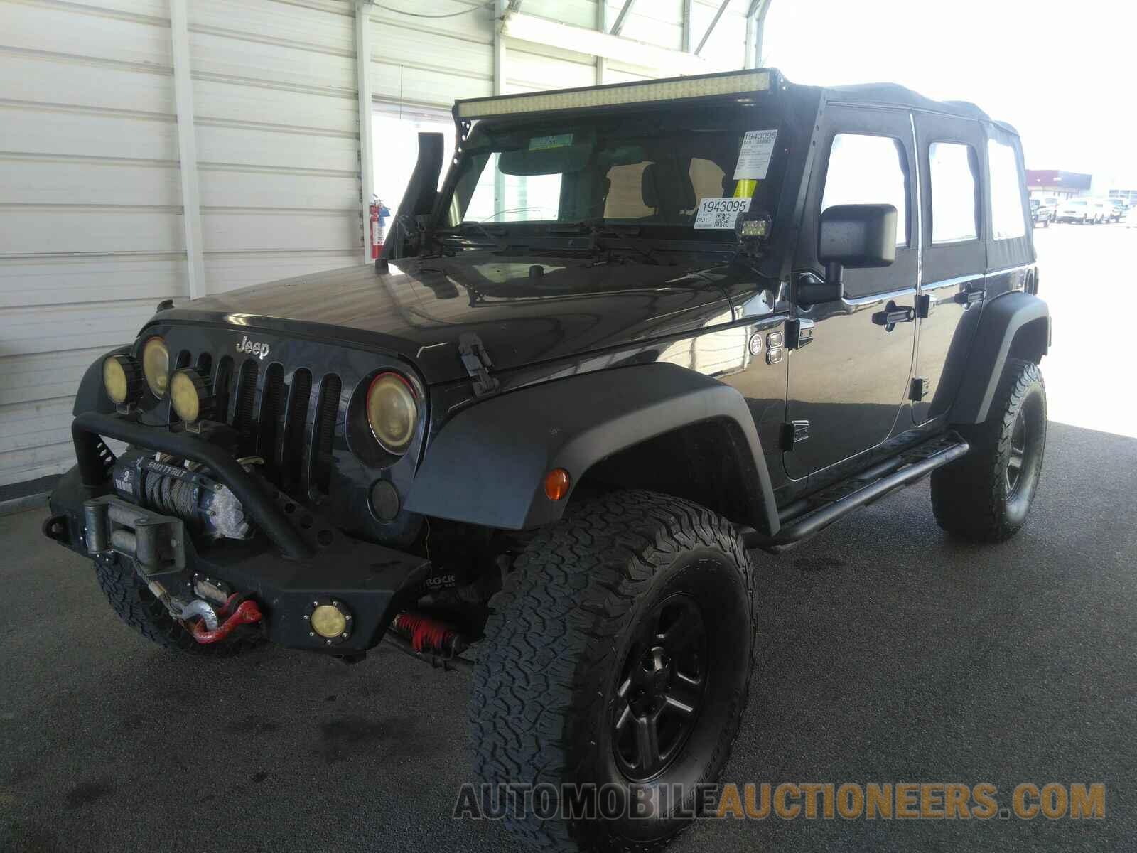 1C4BJWDG9GL233464 Jeep Wrangler Unlimited 2016