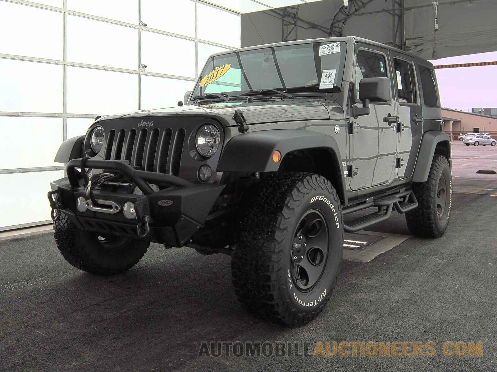 1C4BJWDGXHL685618 Jeep Wrangler Unlimited 2017