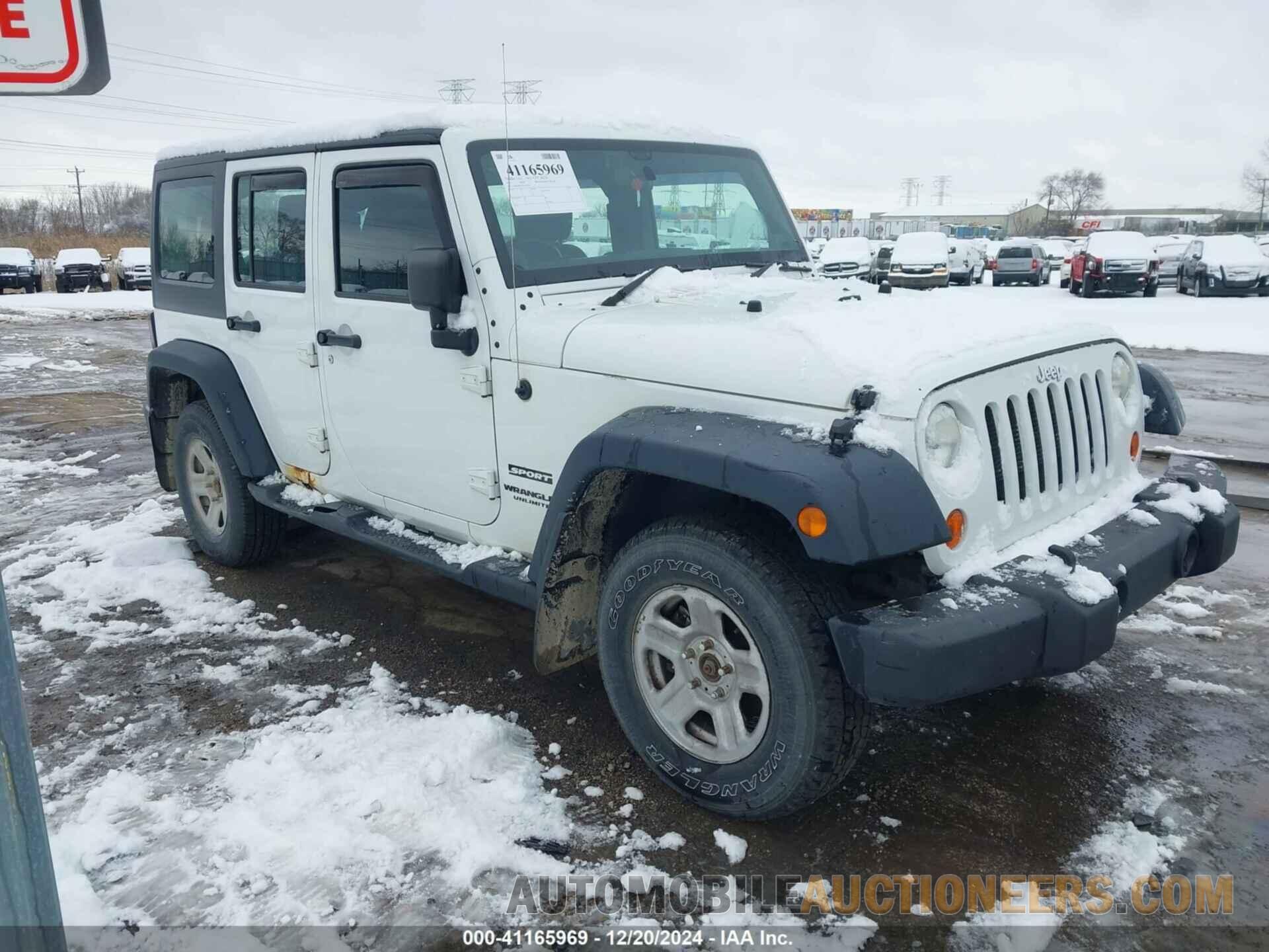 1C4BJWKG9DL671853 JEEP WRANGLER UNLIMITED 2013