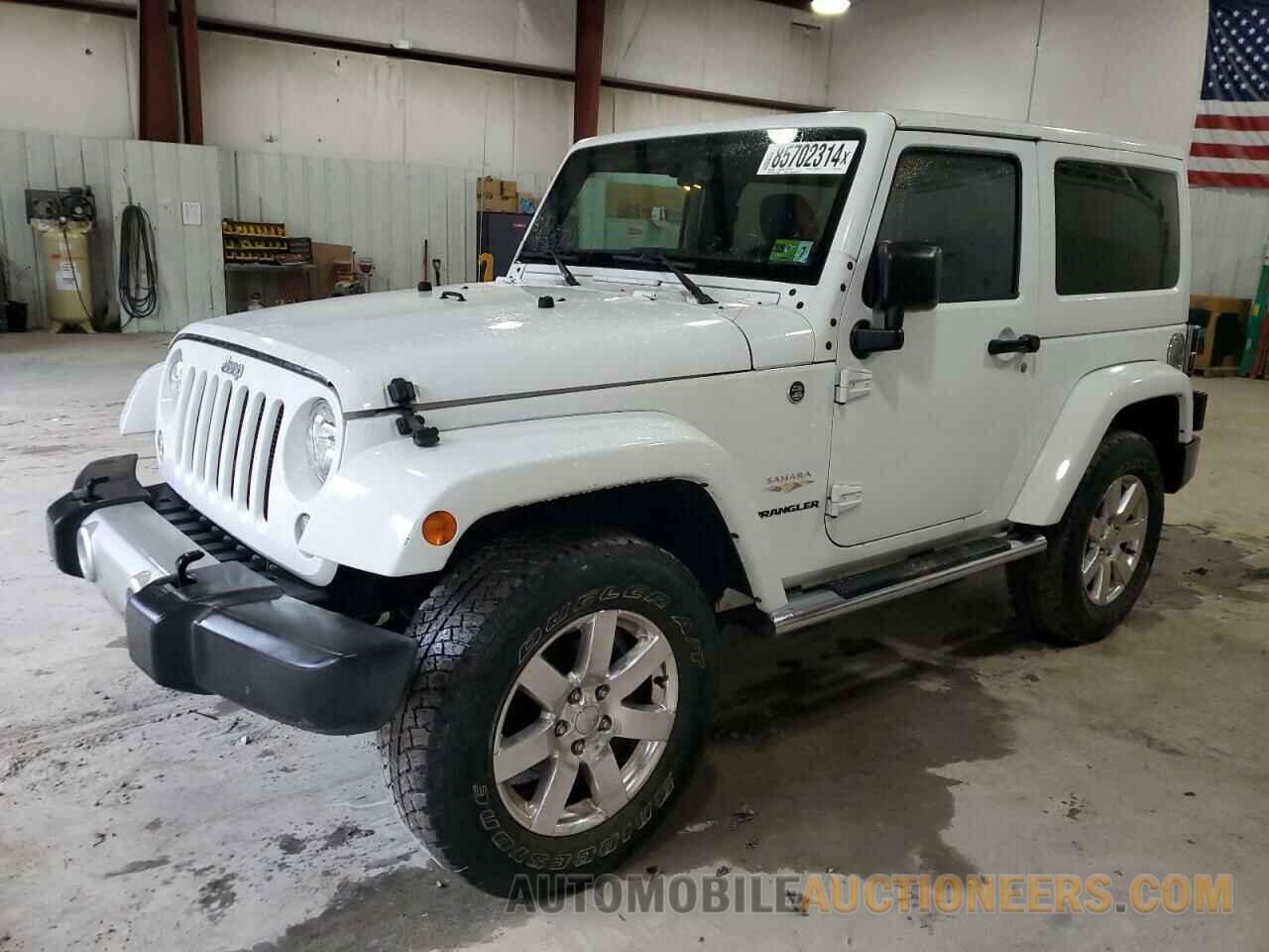 1C4GJWBG4FL768676 JEEP WRANGLER 2015