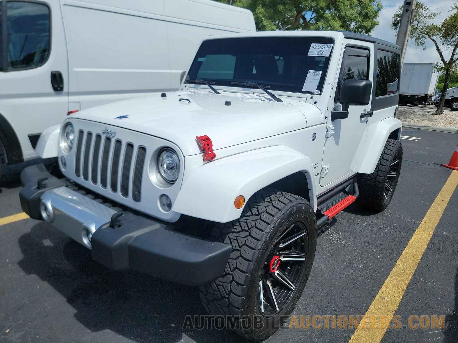 1C4GJWBG5HL690833 Jeep Wrangler 2017