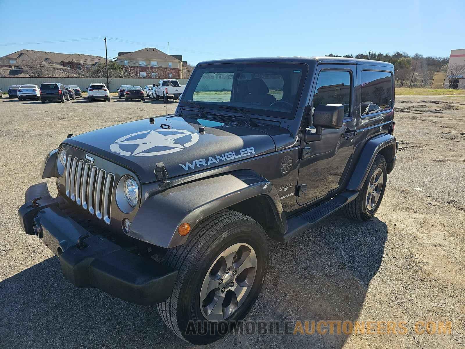 1C4GJWBG7HL600808 Jeep Wrangler 2017