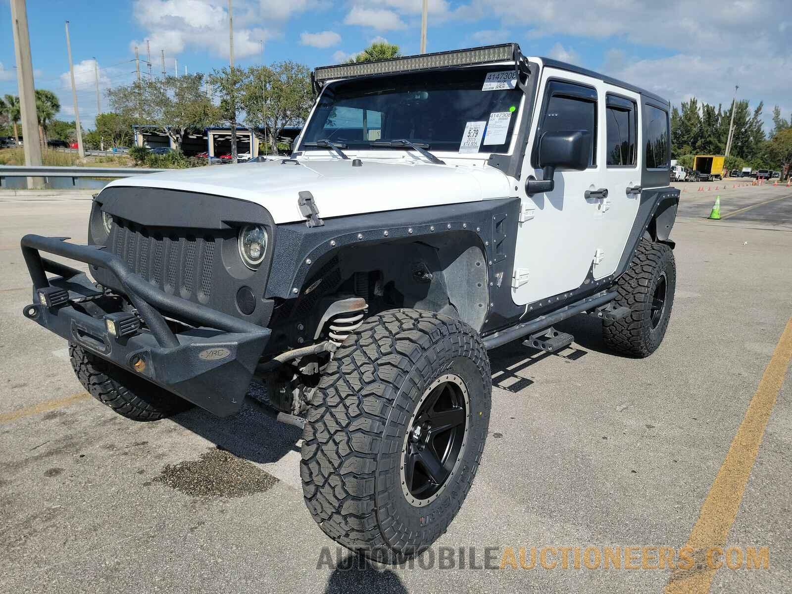 1C4HJWDG9FL661012 Jeep Wrangler Unlimited 2015