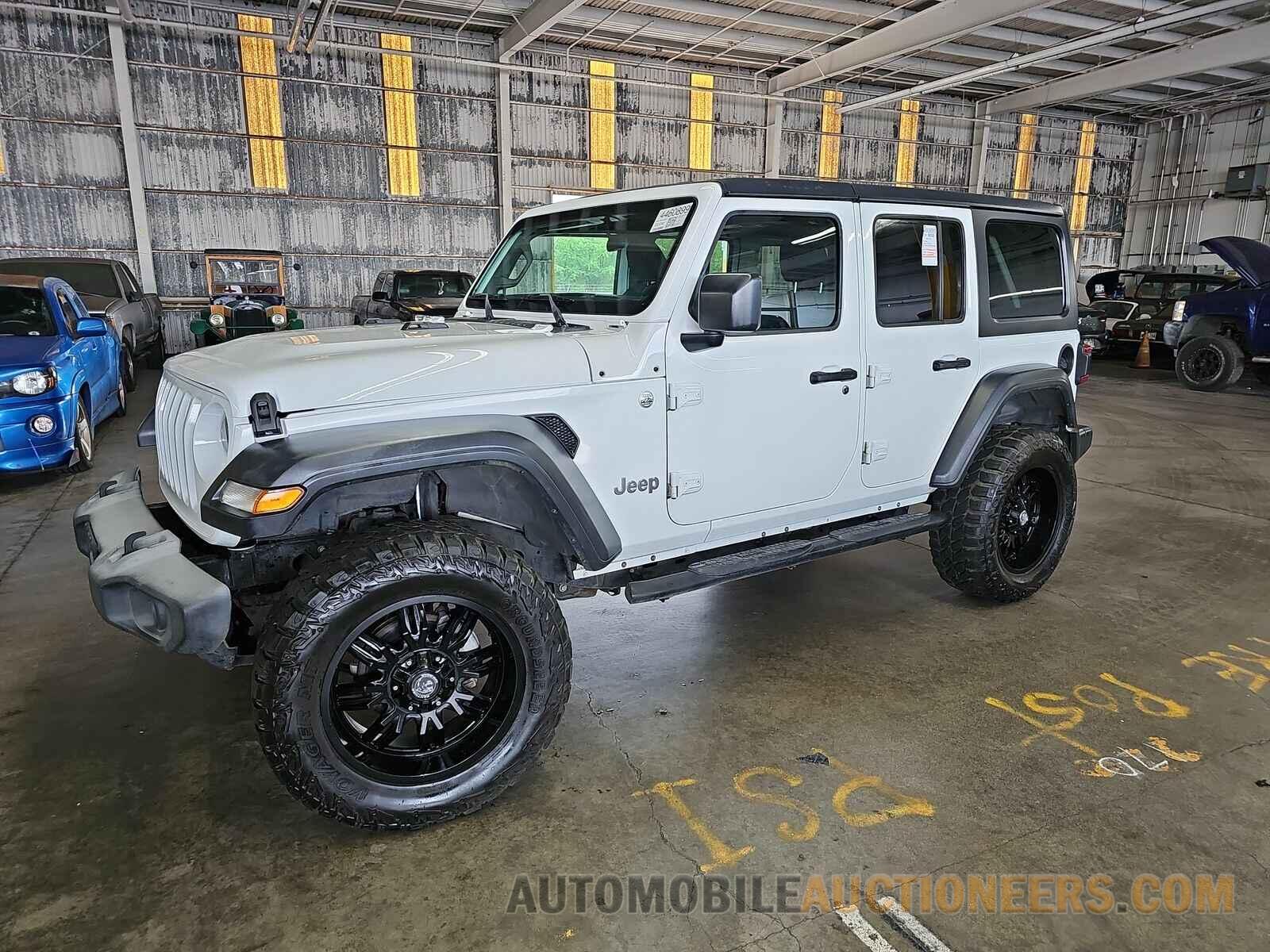 1C4HJXDG3JW304082 Jeep Wrangler Unlimited 2018