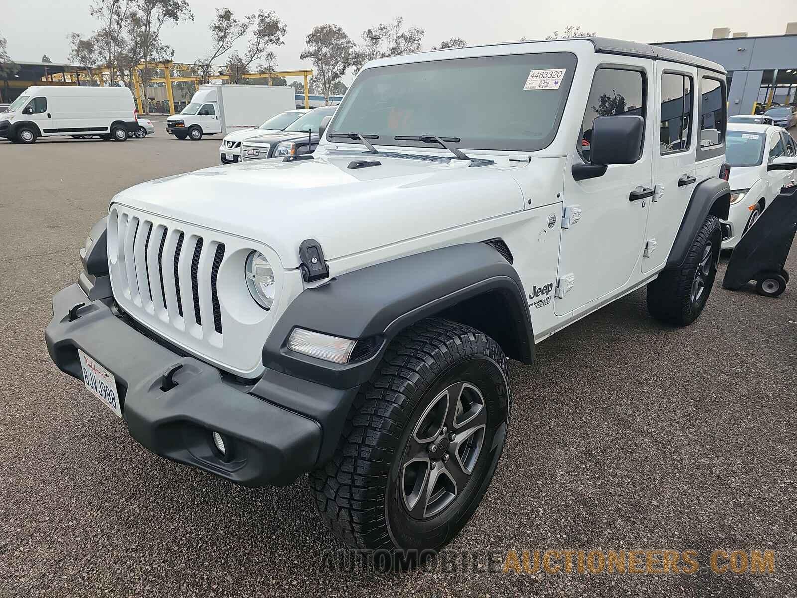 1C4HJXDG8JW290664 Jeep Wrangler Unlimited 2018