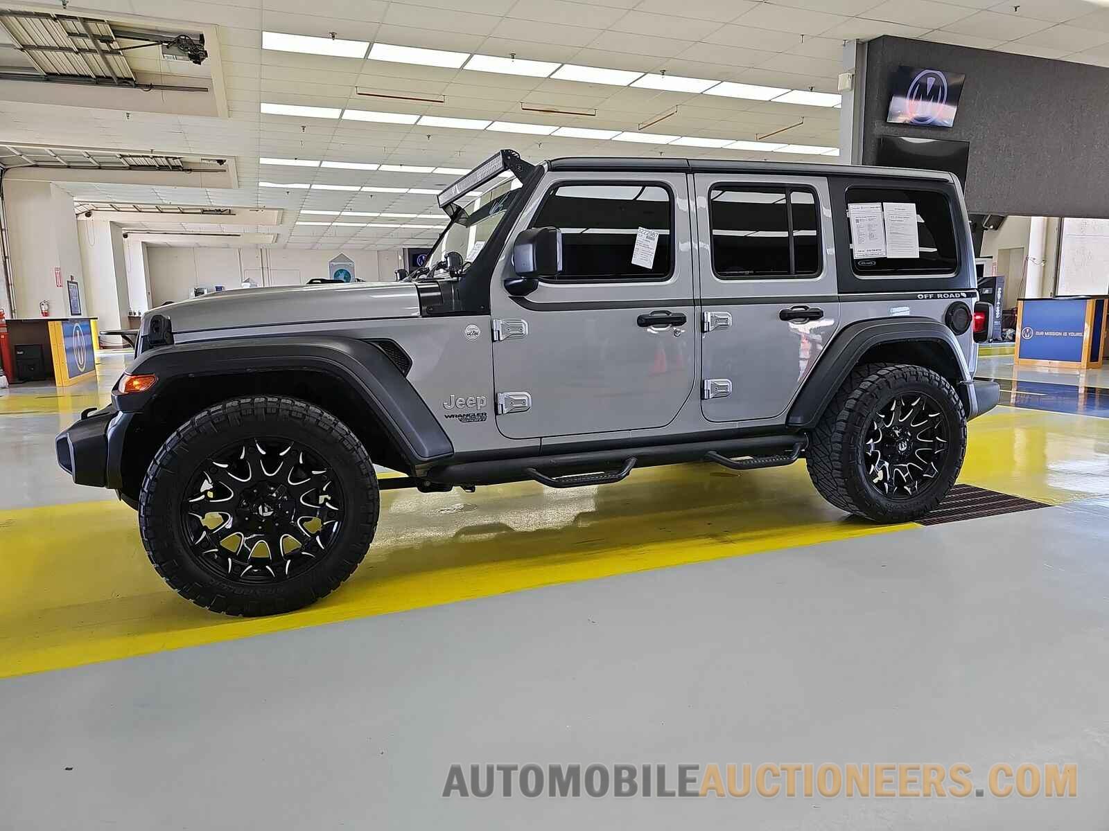 1C4HJXDGXJW128244 Jeep Wrangler Unlimited 2018