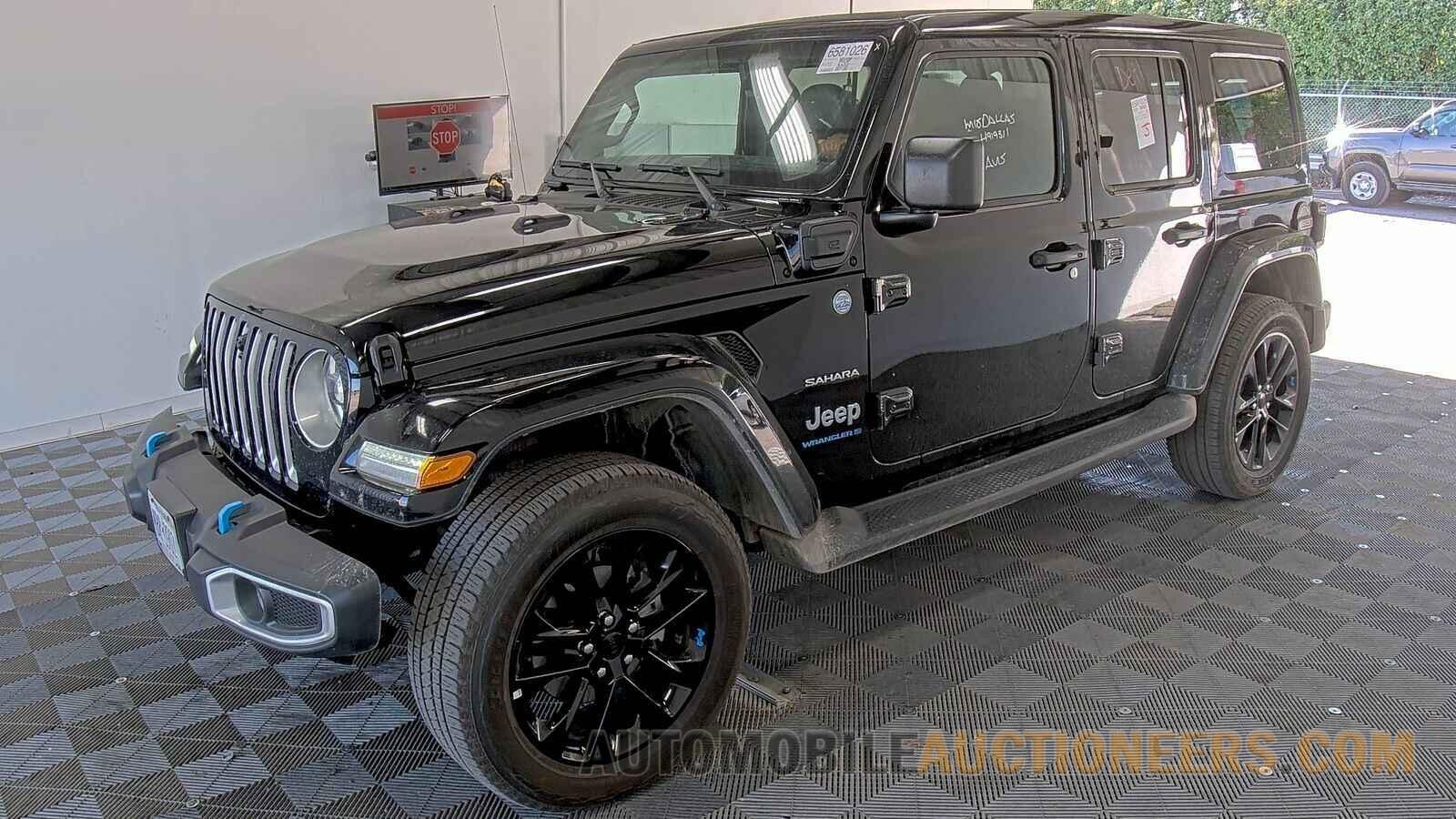 1C4JJXP67PW627323 Jeep Wrangler 2023