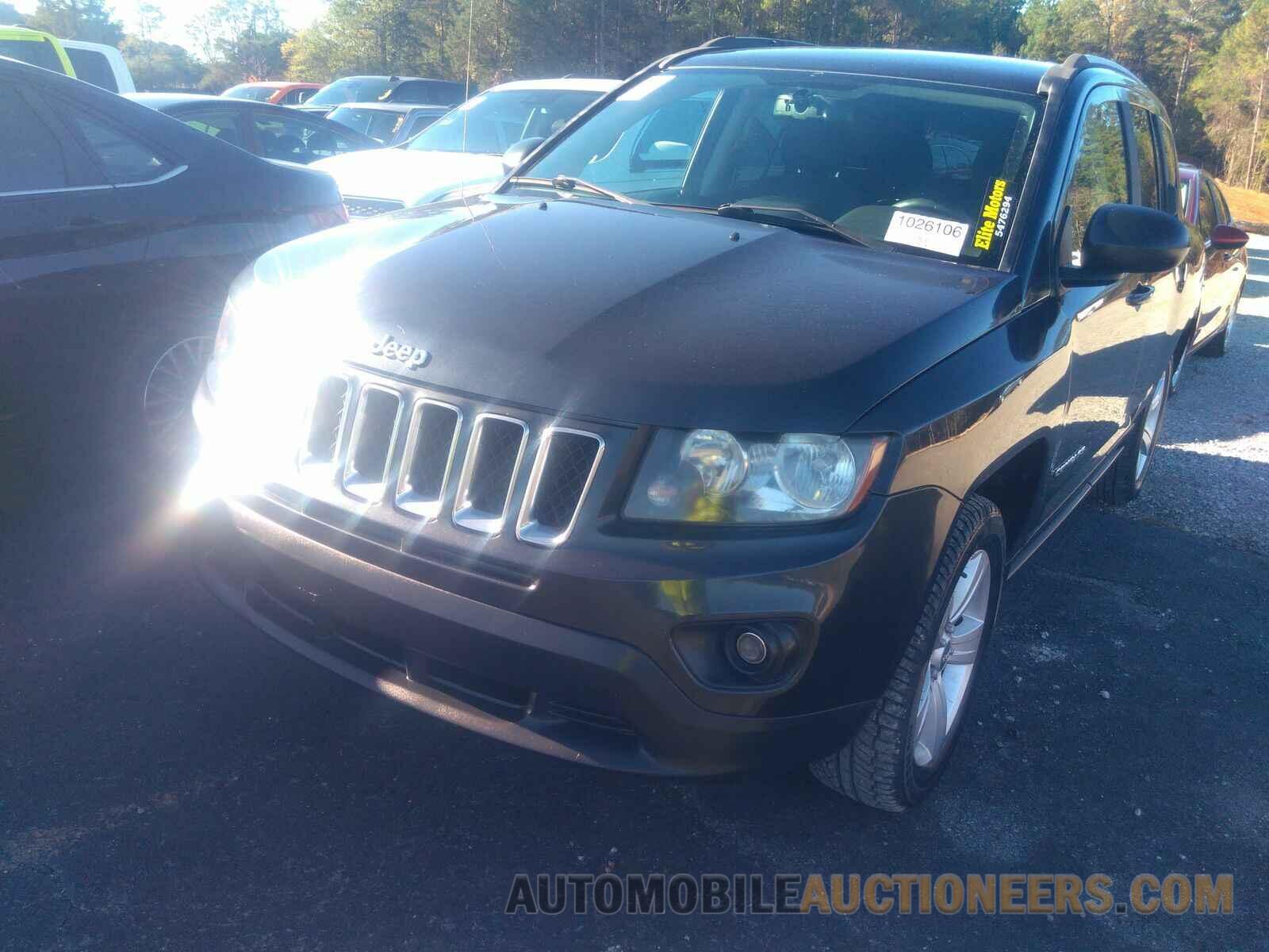 1C4NJCBA5GD525472 Jeep Compass 2016