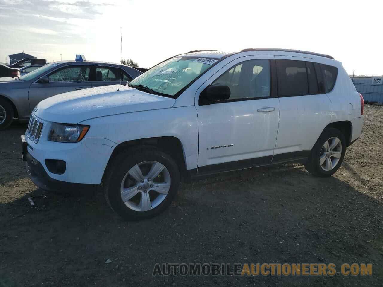 1C4NJCBA6GD753433 JEEP COMPASS 2016