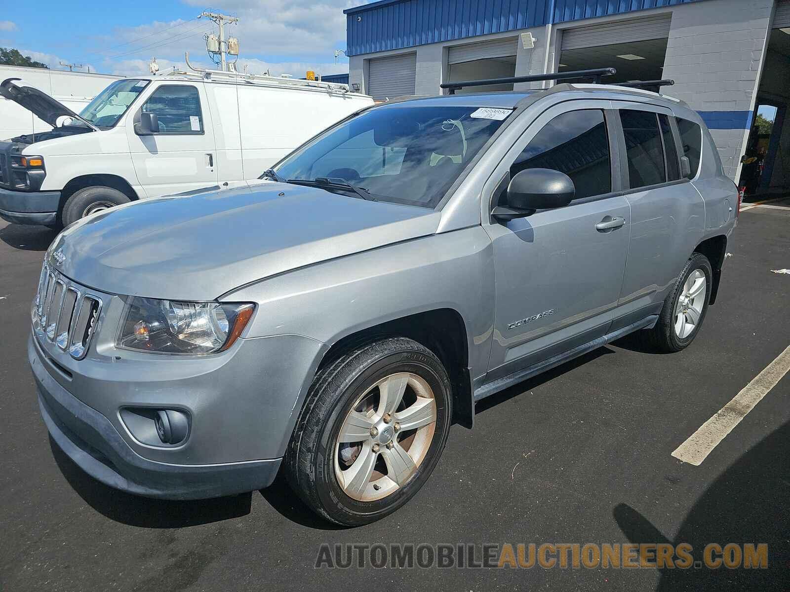 1C4NJCBA6GD793821 Jeep Compass 2016