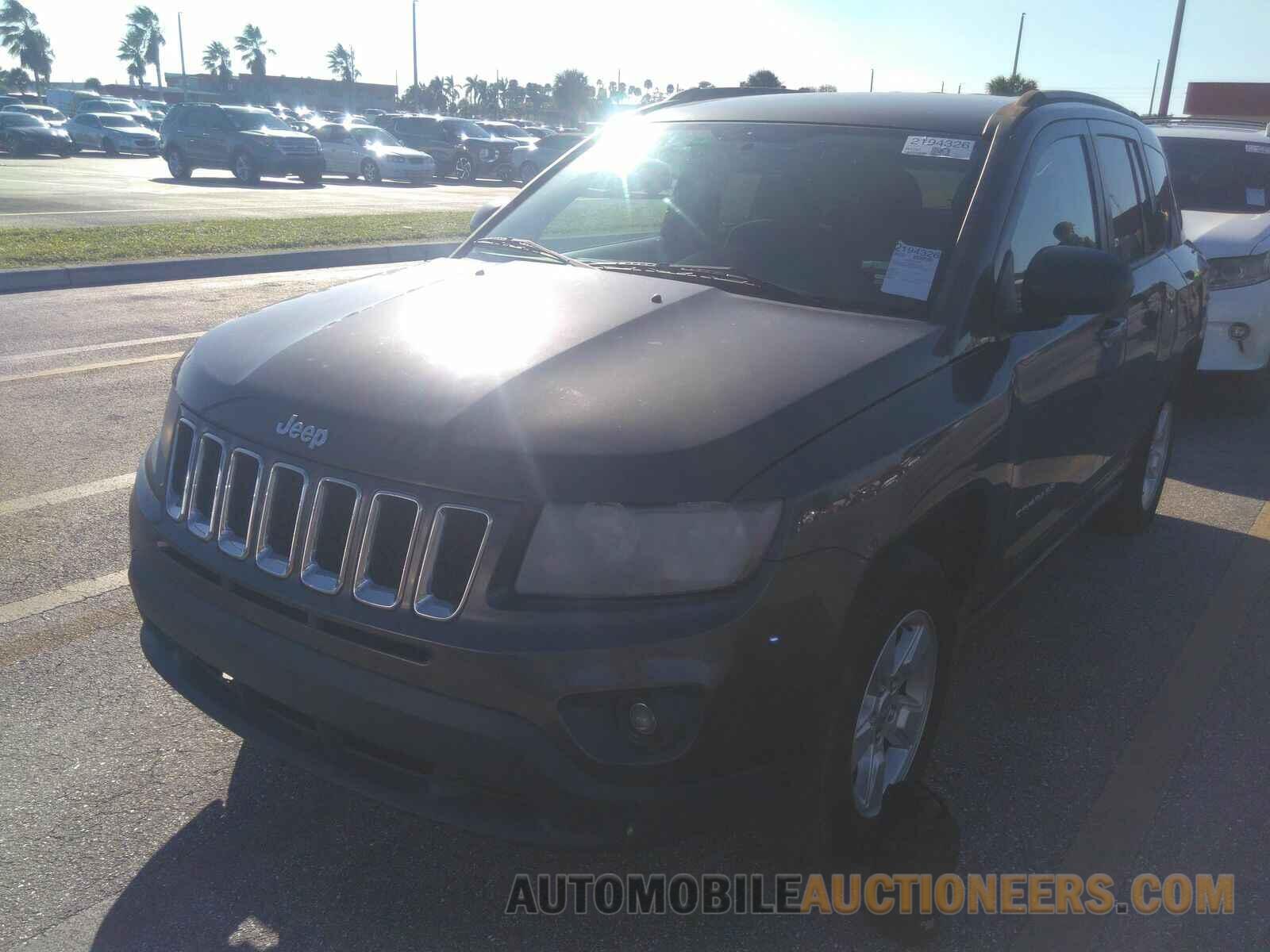 1C4NJCBA9FD418519 Jeep Compass 2015