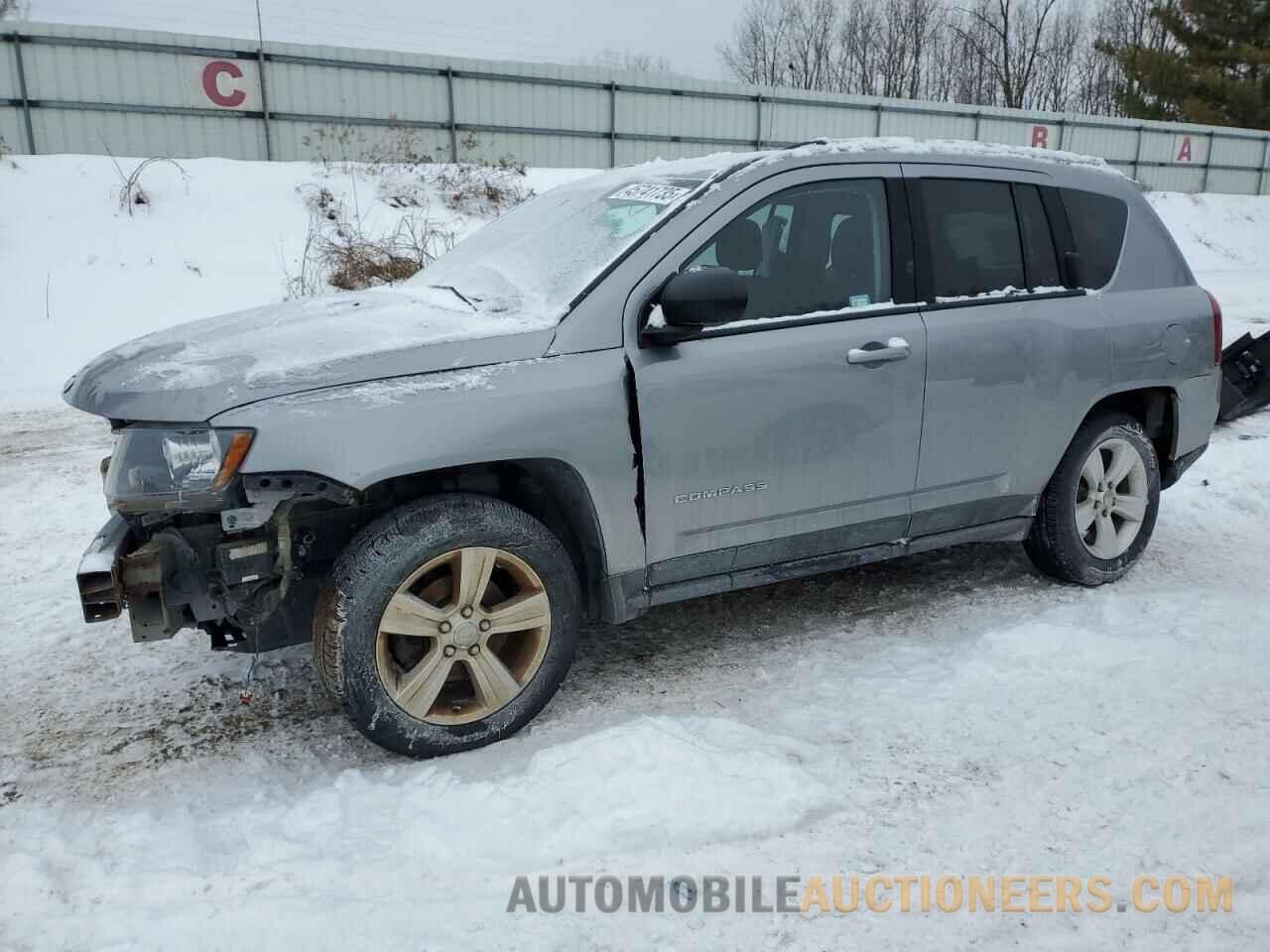 1C4NJCBA9GD664875 JEEP COMPASS 2016