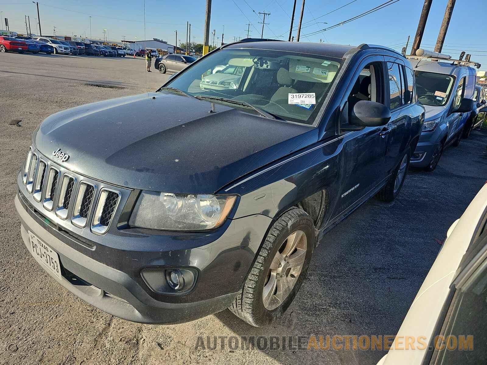 1C4NJCBB4FD110697 Jeep Compass 2015