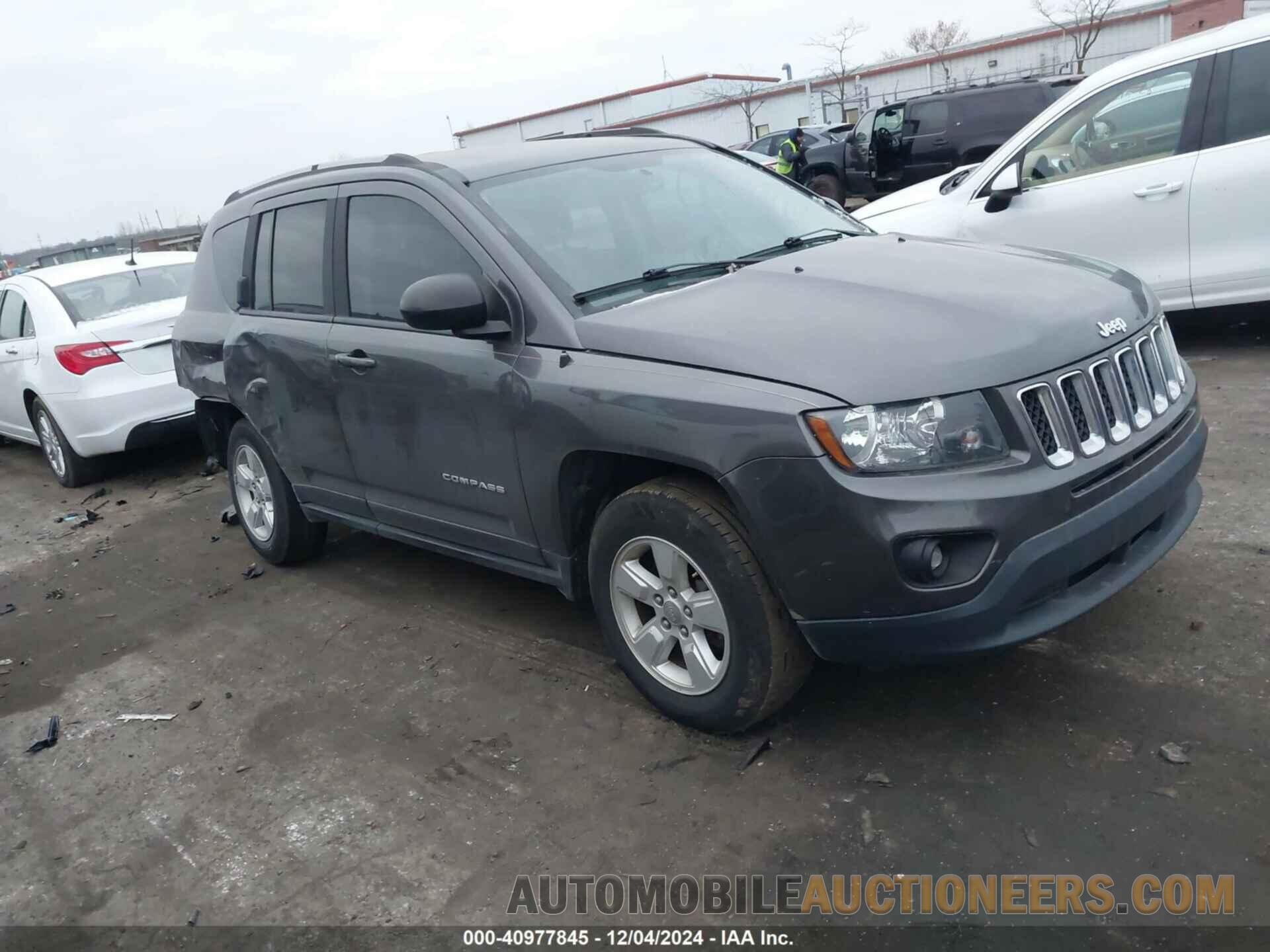 1C4NJCBB7GD765132 JEEP COMPASS 2016