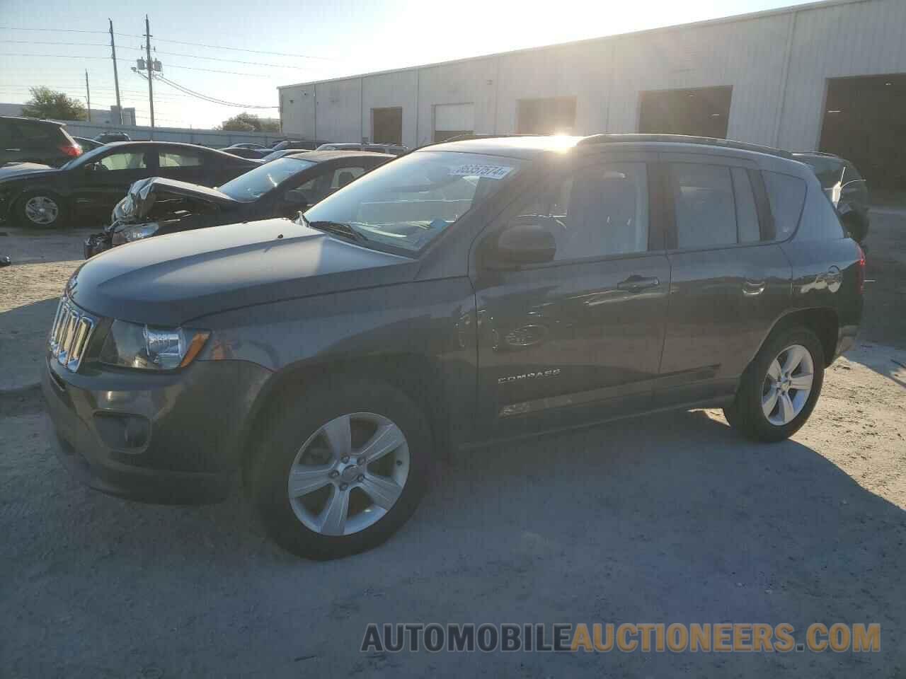 1C4NJCBBXFD246607 JEEP COMPASS 2015