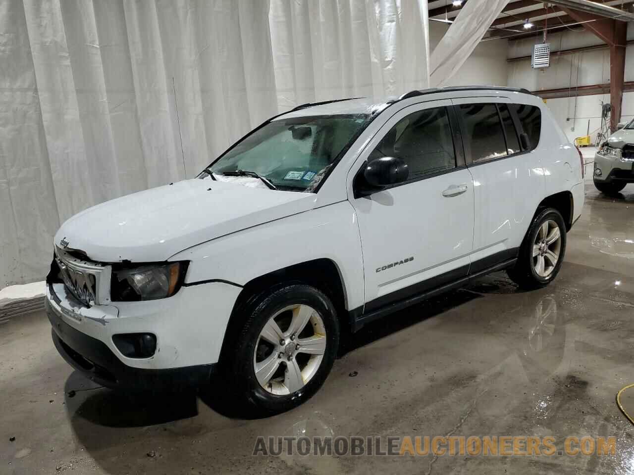 1C4NJDBB2GD556581 JEEP COMPASS 2016