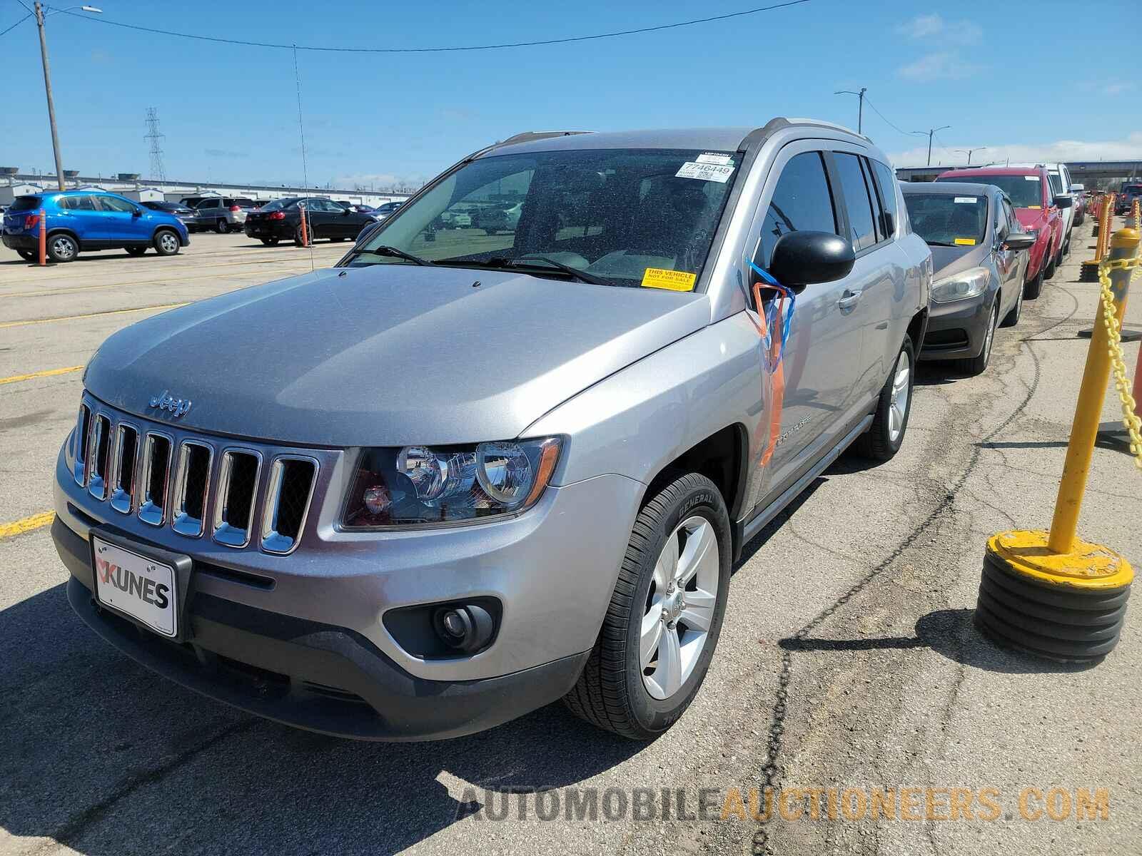 1C4NJDBB3HD139035 Jeep Compass 2017