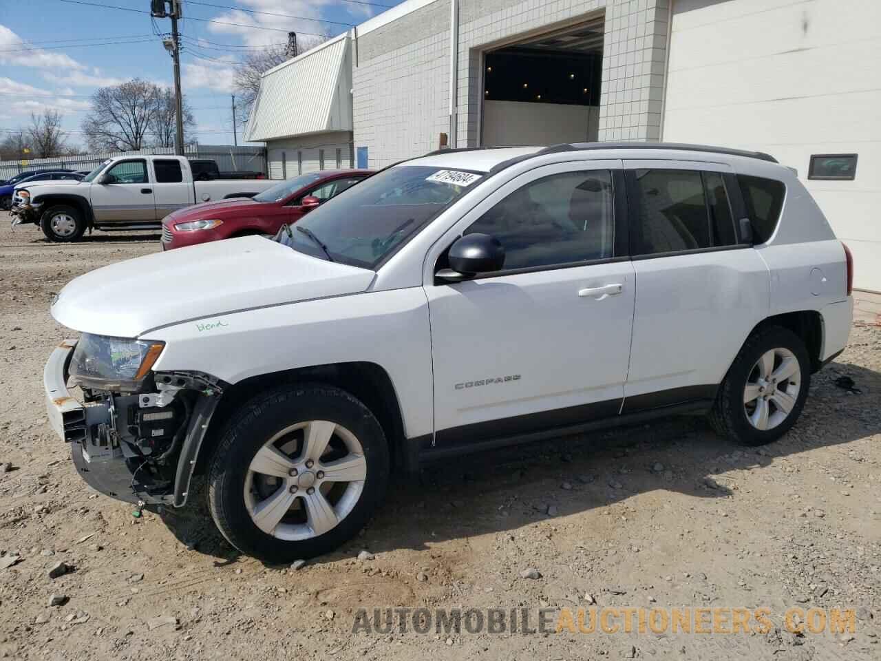 1C4NJDBB8FD240360 JEEP COMPASS 2015