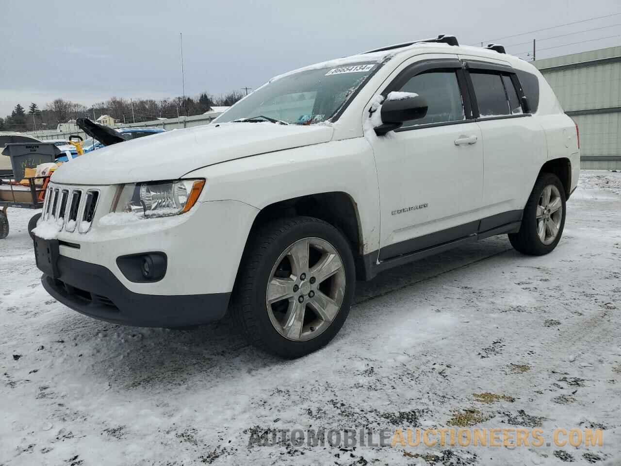 1C4NJDCB8DD180592 JEEP COMPASS 2013