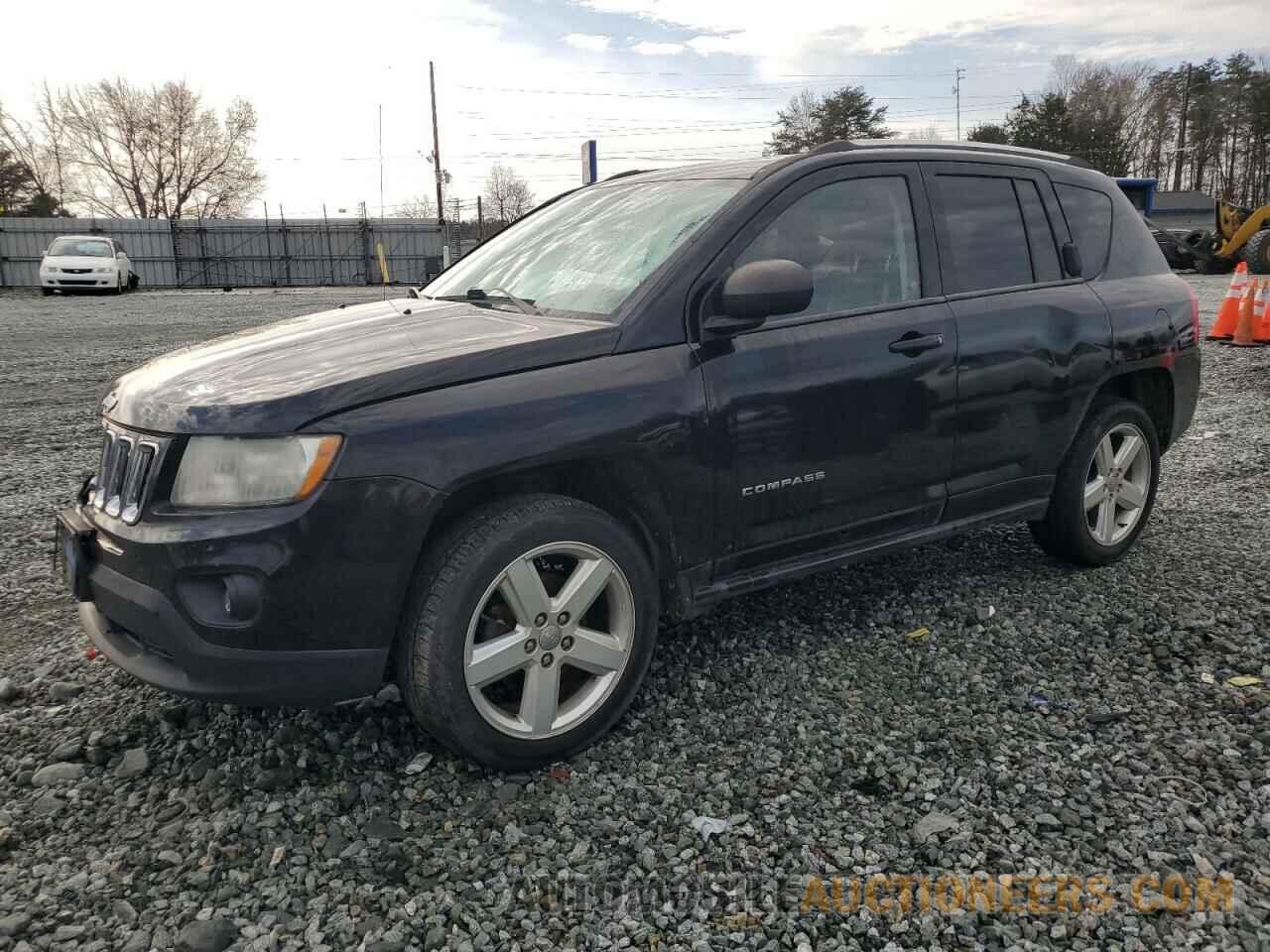 1C4NJDCB8DD271913 JEEP COMPASS 2013