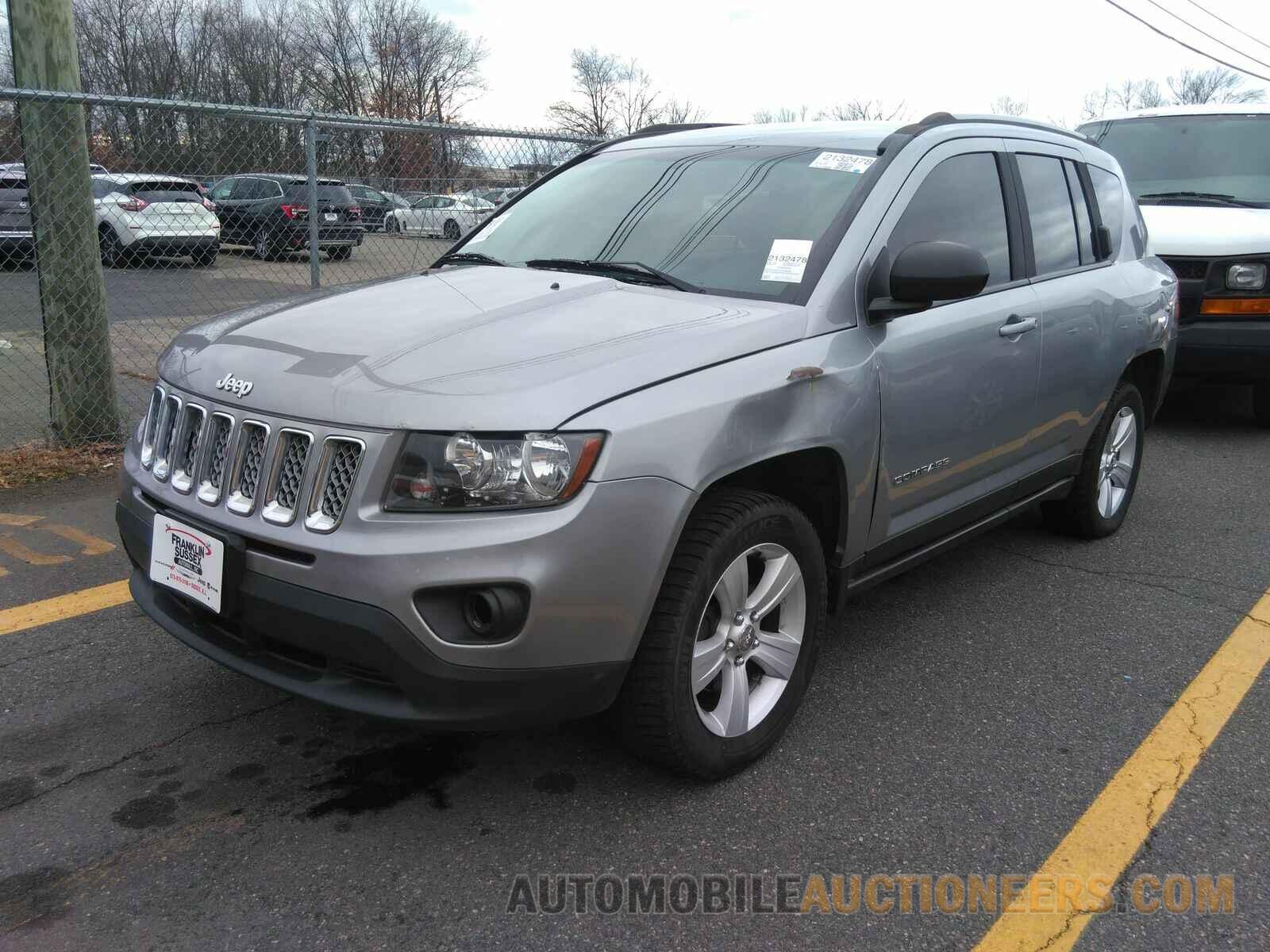 1C4NJDEB5GD587822 Jeep Compass 2016