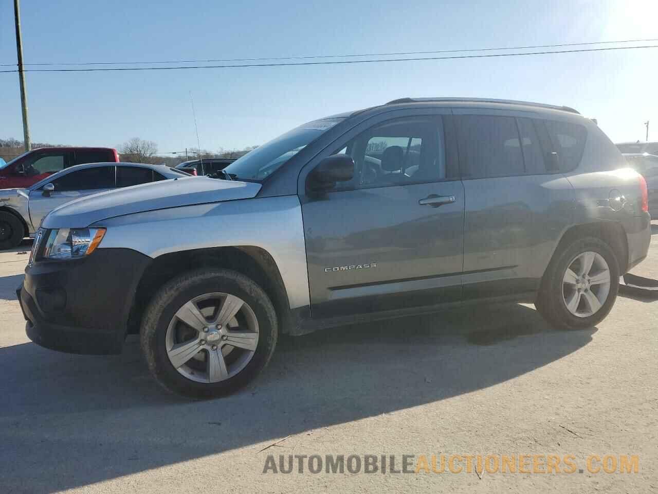 1C4NJDEB8CD675581 JEEP COMPASS 2012