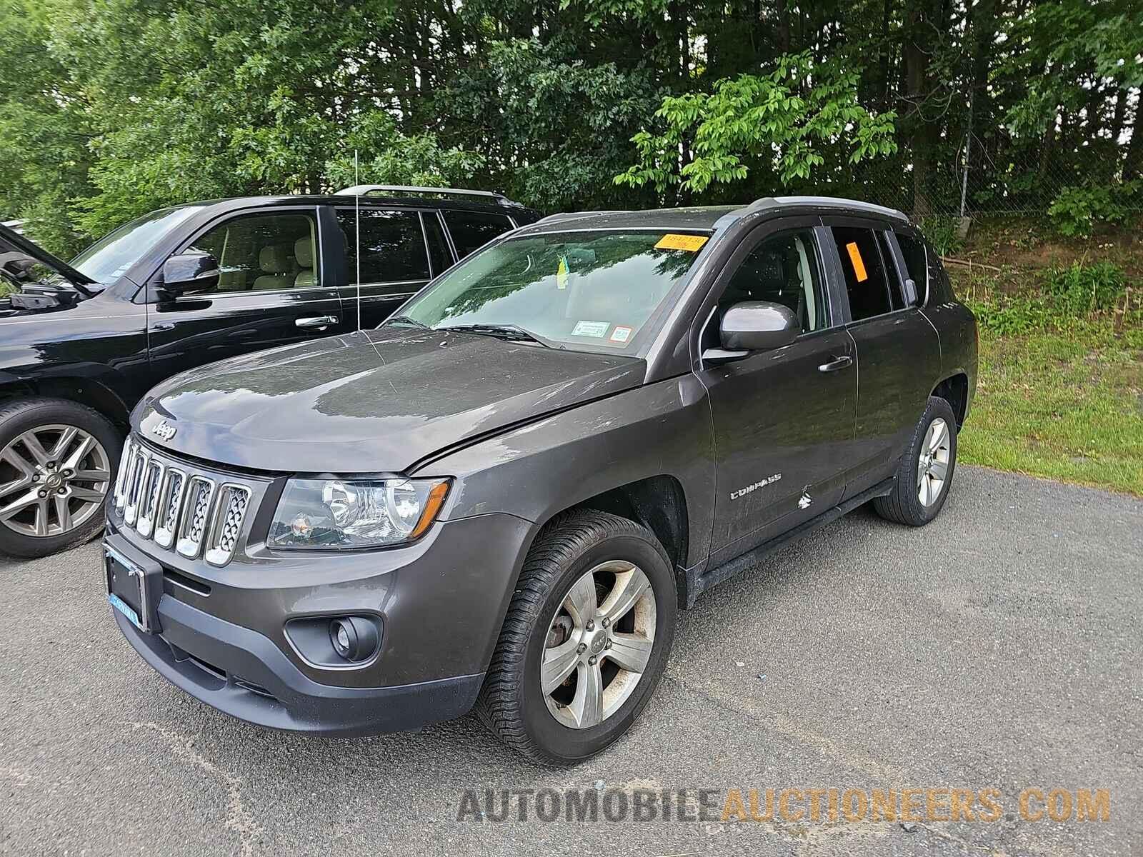 1C4NJDEB8FD303307 Jeep Compass 2015