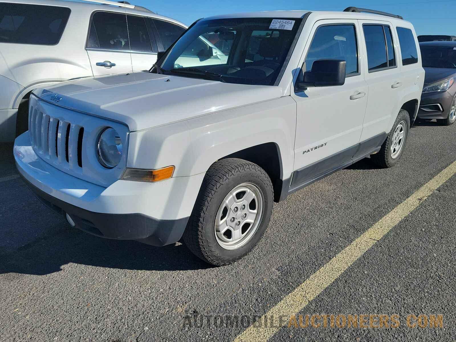 1C4NJPBB1FD335117 Jeep Patriot 2015