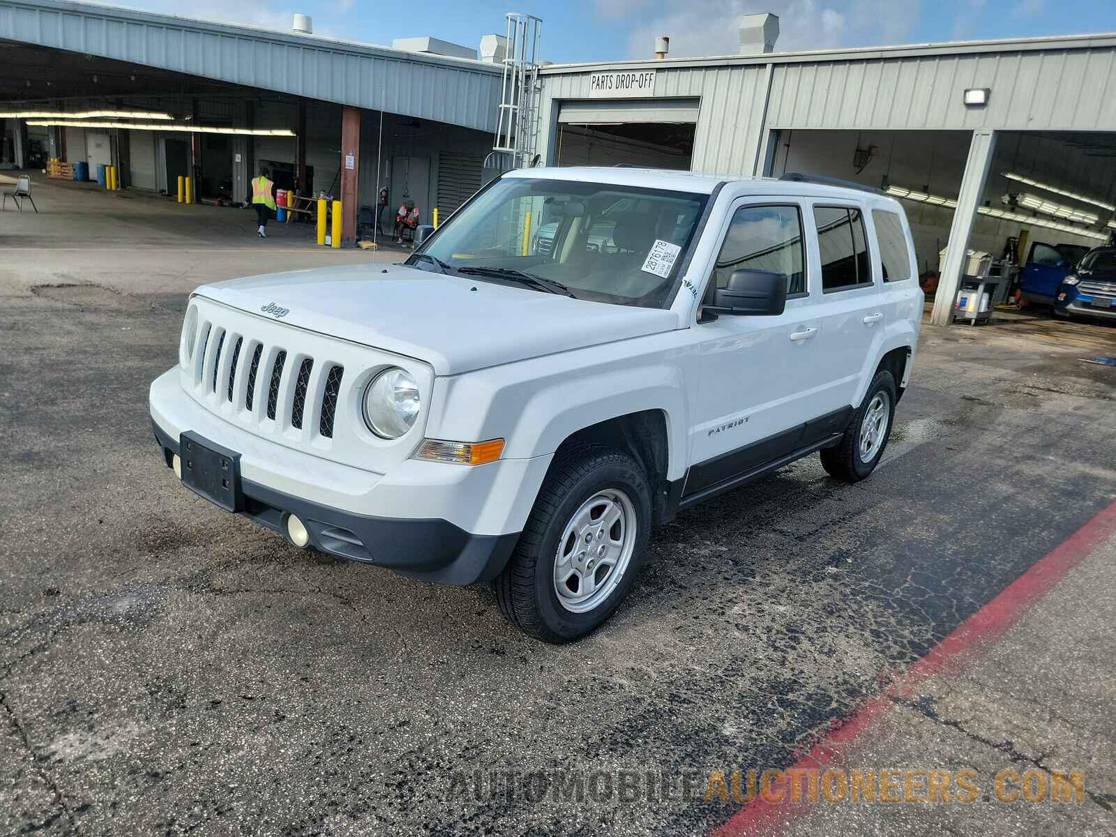 1C4NJPBB3FD304810 Jeep Patriot 2015