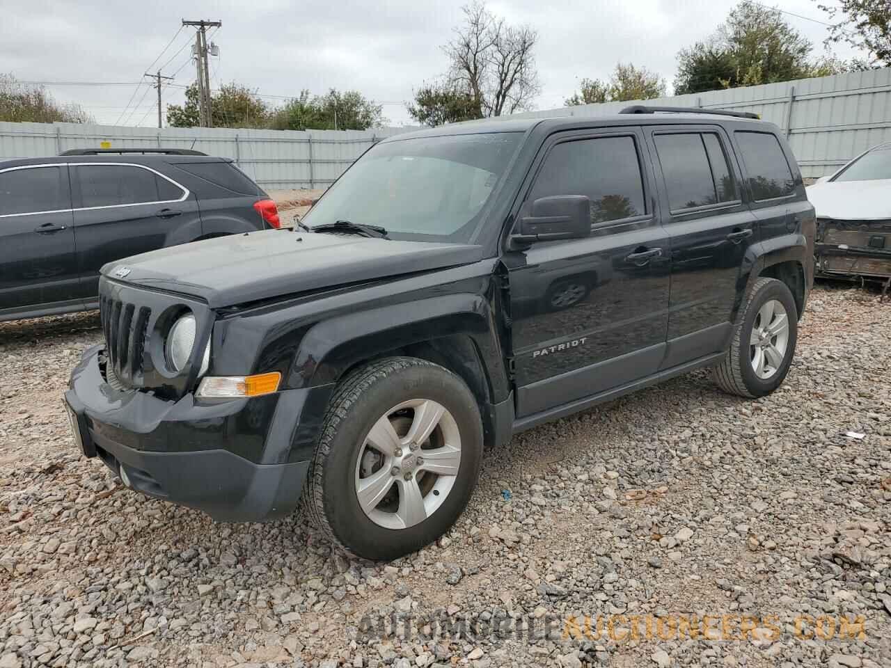 1C4NJPFB3HD158082 JEEP PATRIOT 2017