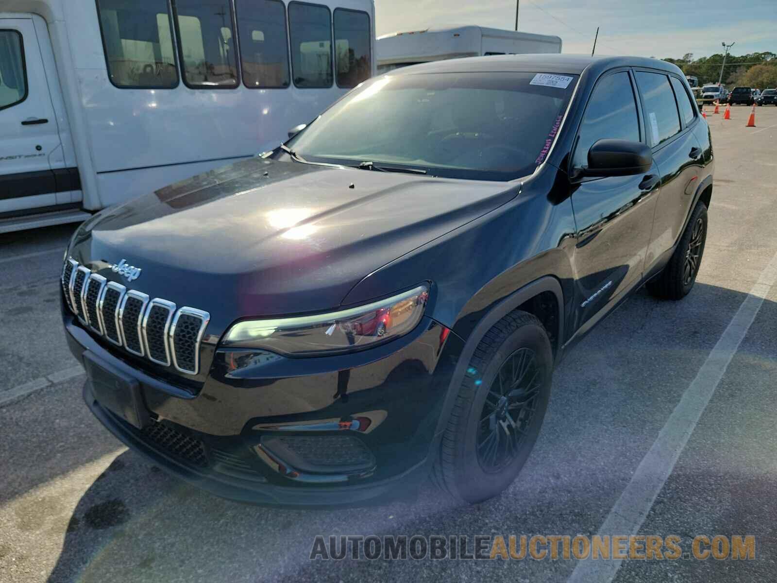 1C4PJLAB1KD216240 Jeep Cherokee 2019