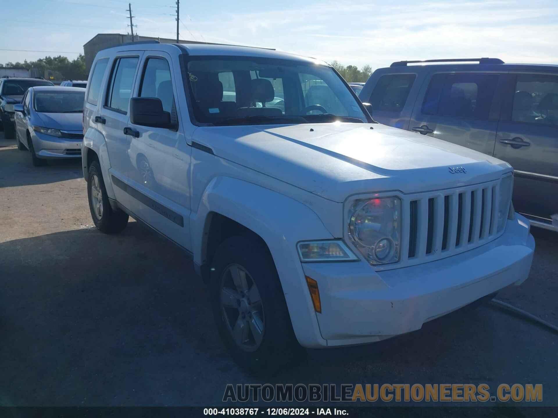 1C4PJLAK2CW126665 JEEP LIBERTY 2012